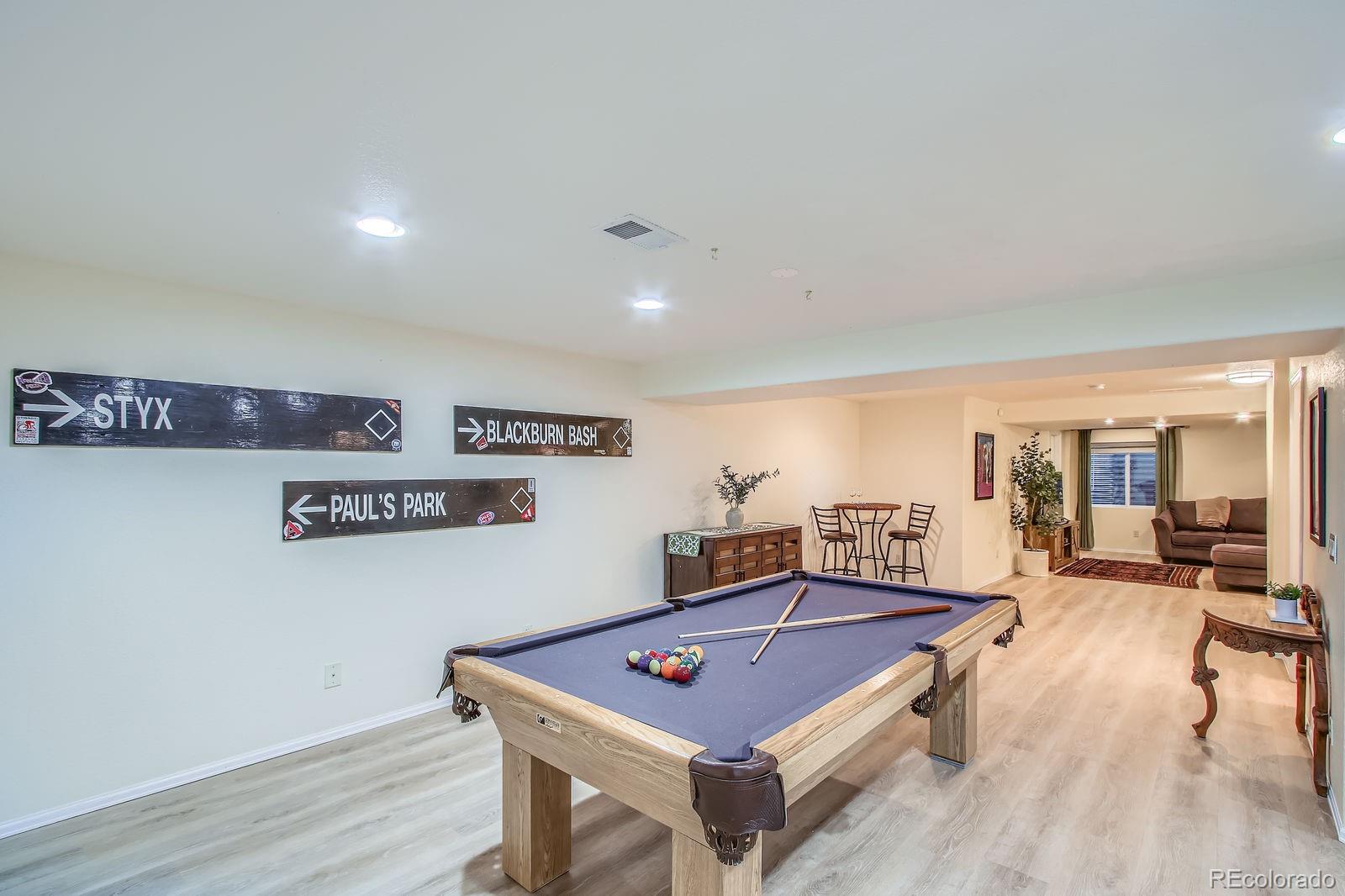 10762 W 54th Place
