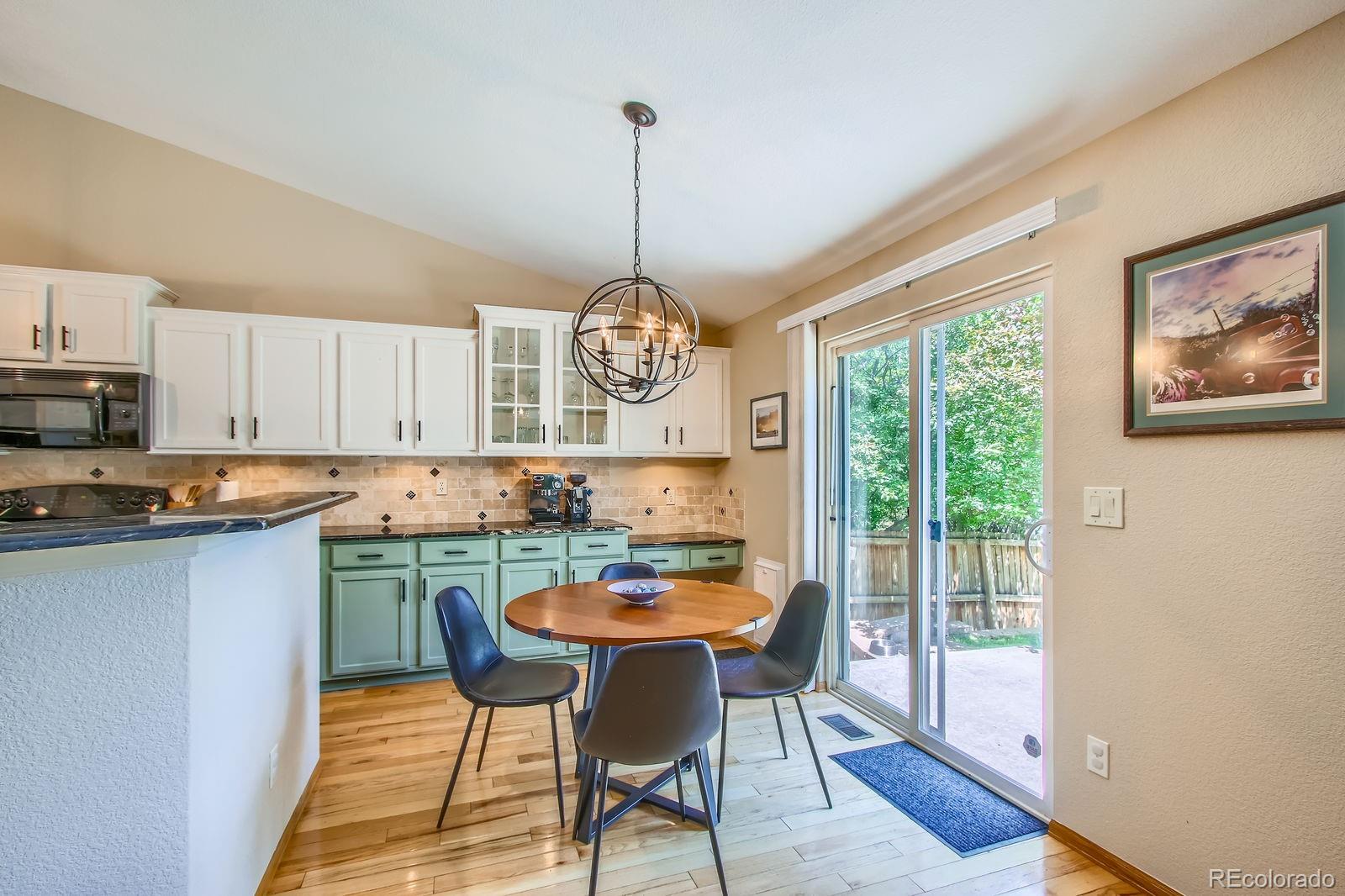 10762 W 54th Place