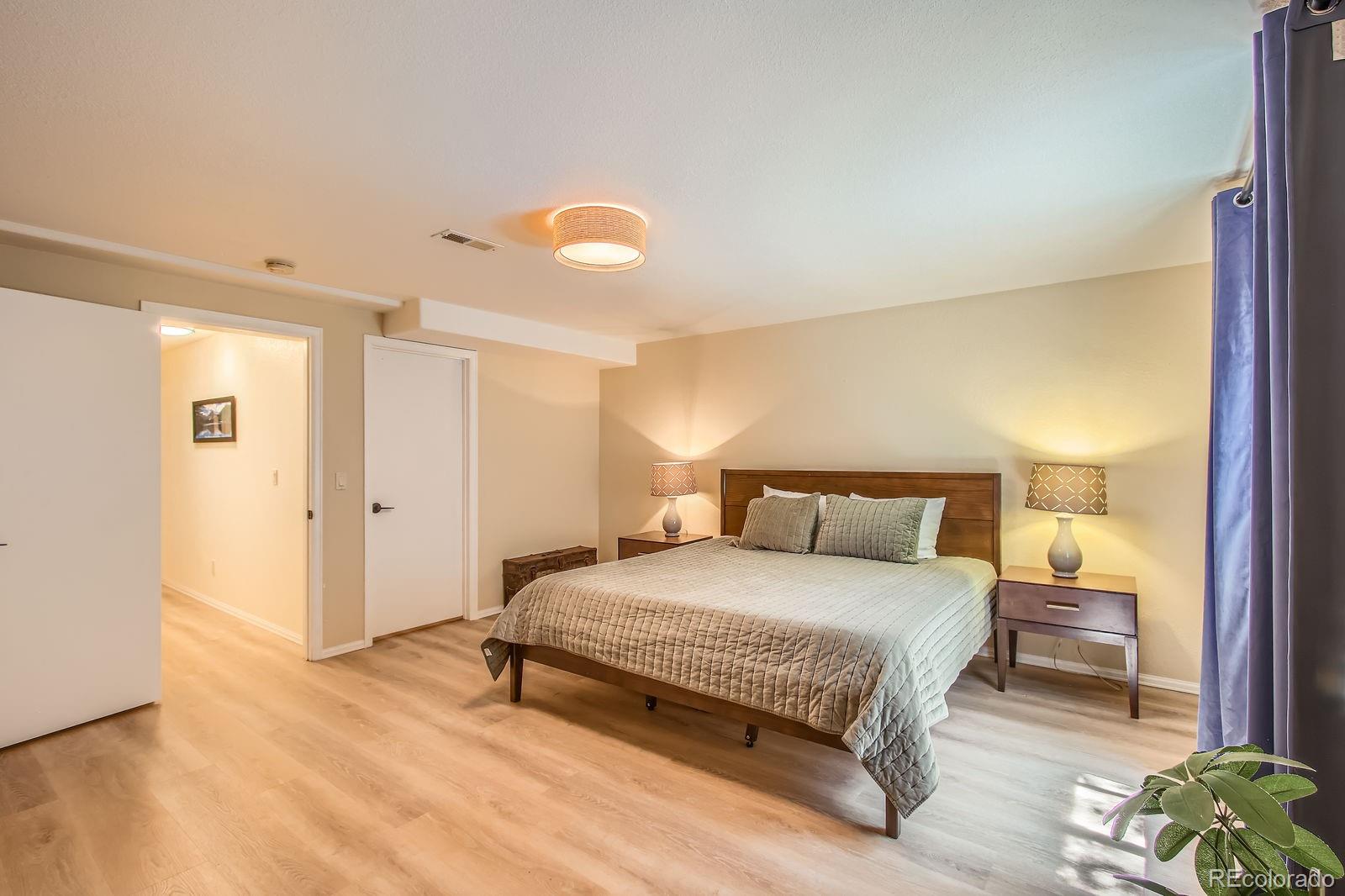 10762 W 54th Place