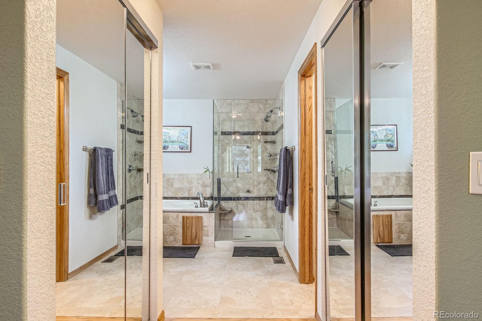 10762 W 54th Place