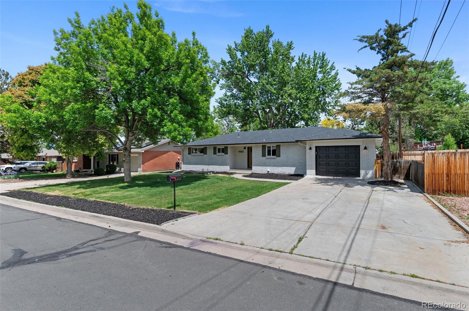 9455 W 37th Avenue