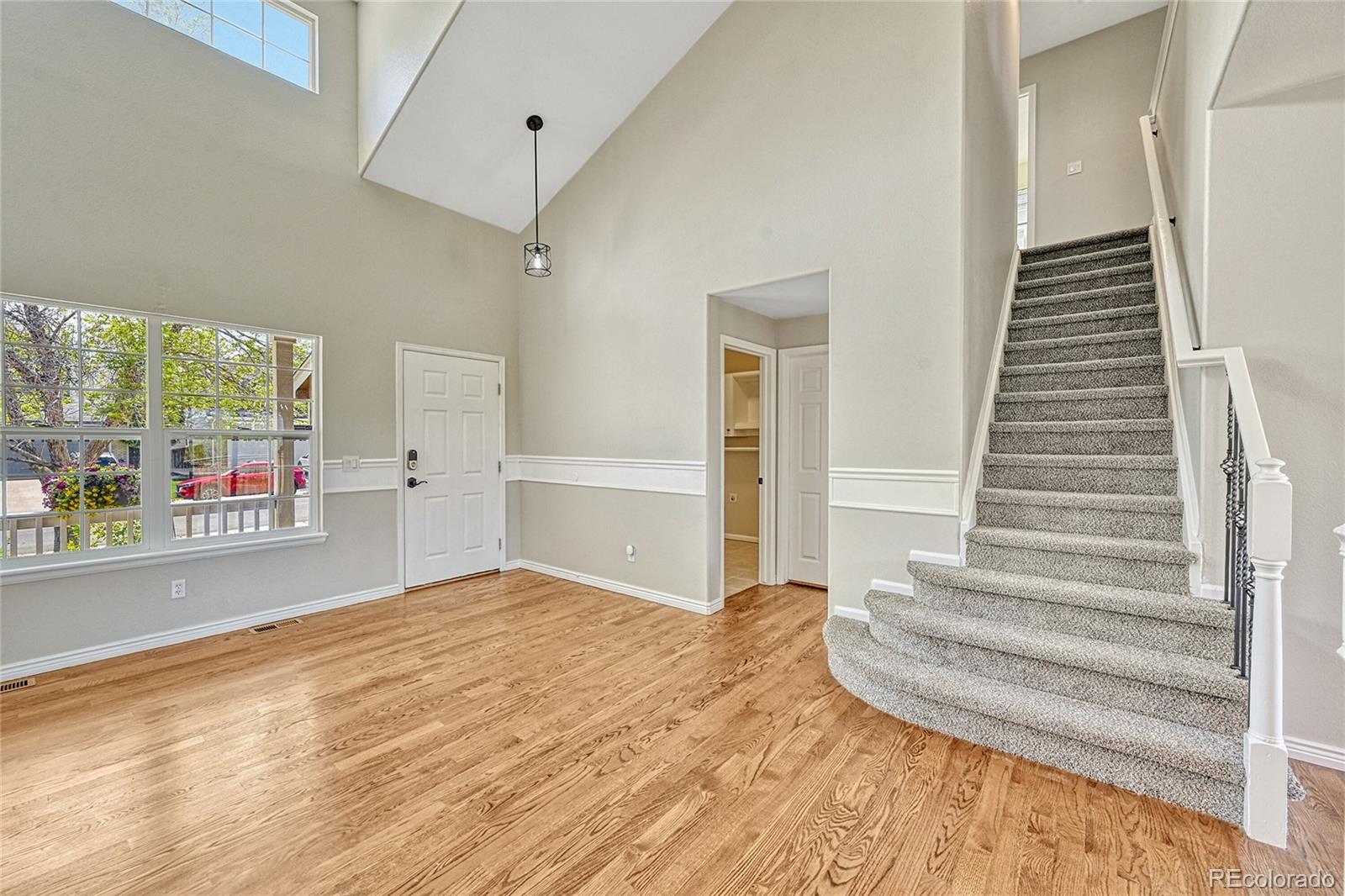 1089 Mulberry Lane