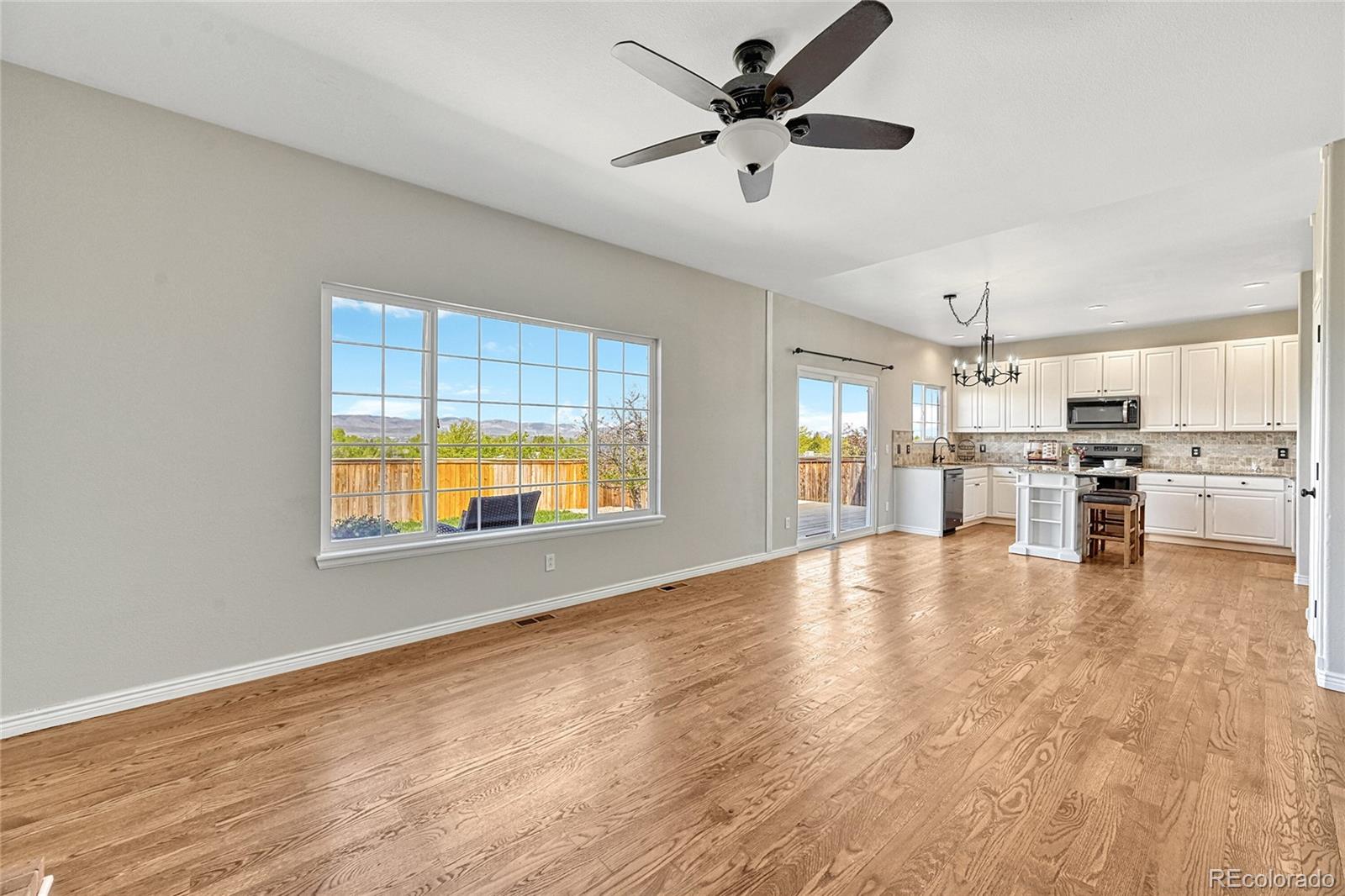 1089 Mulberry Lane