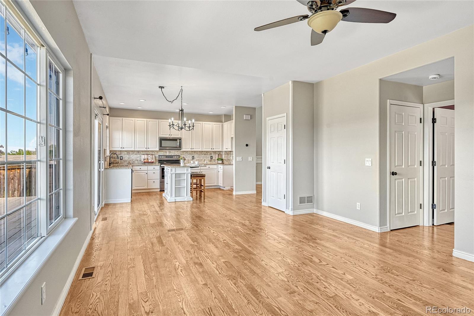 1089 Mulberry Lane