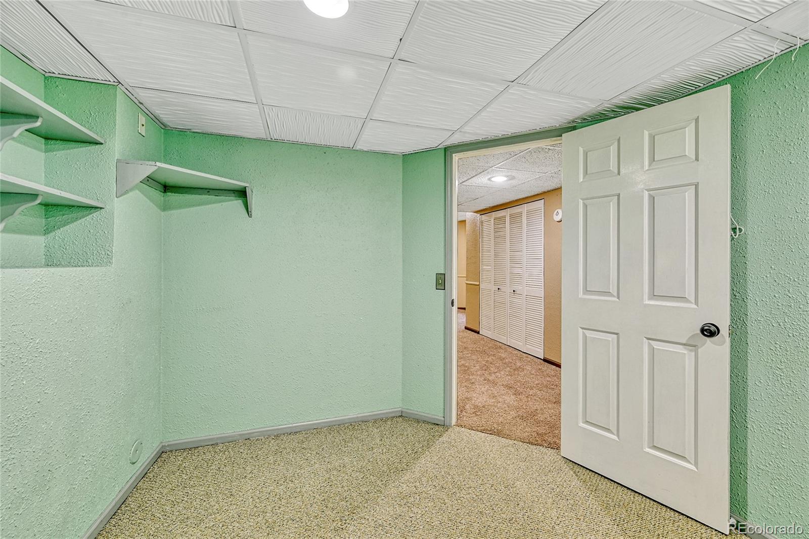 1089 Mulberry Lane