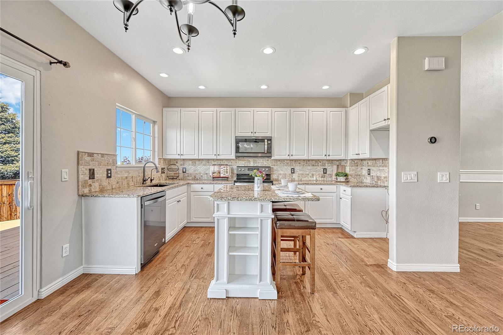 1089 Mulberry Lane