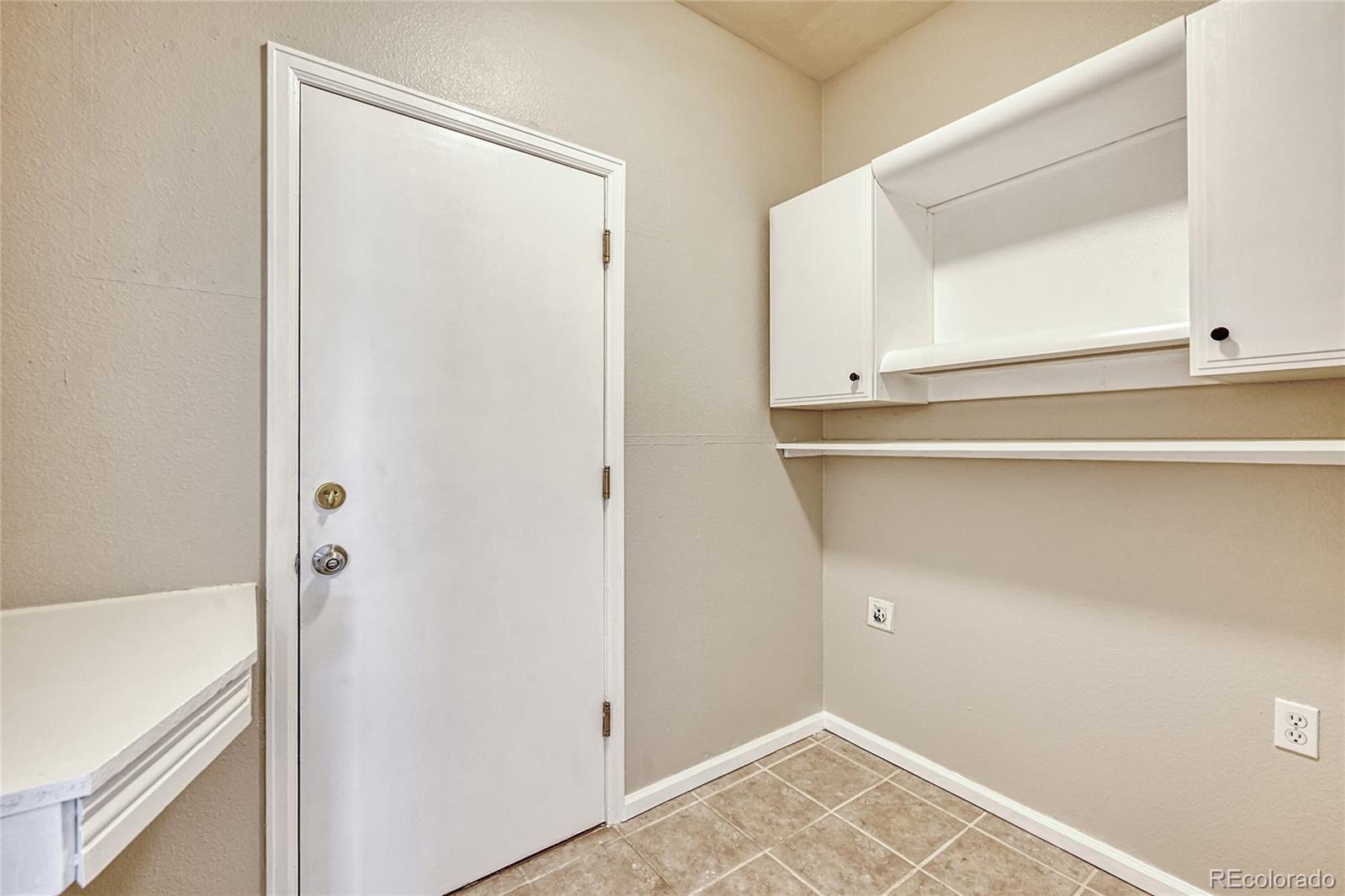 1089 Mulberry Lane