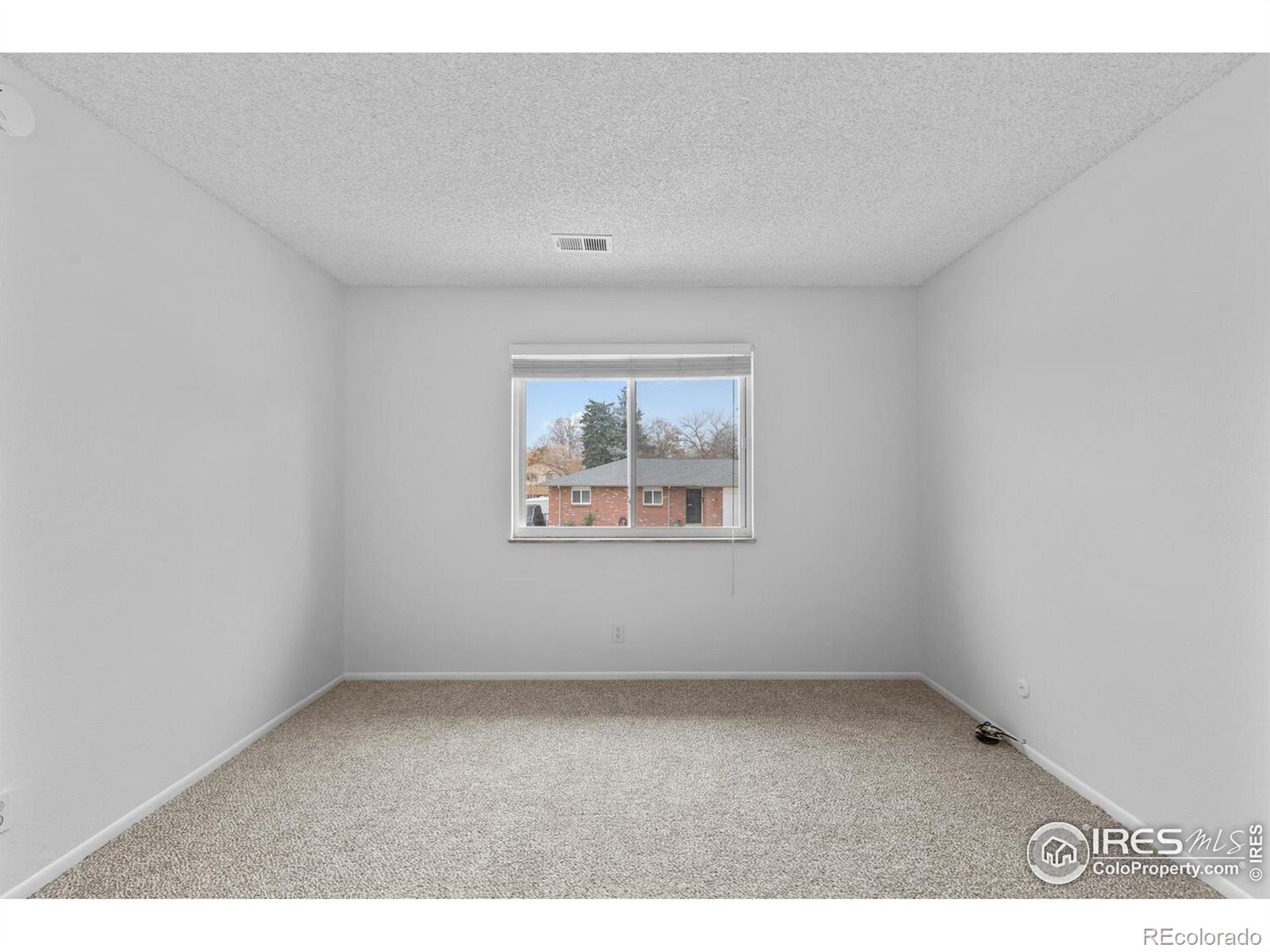 9868 Appletree Place
