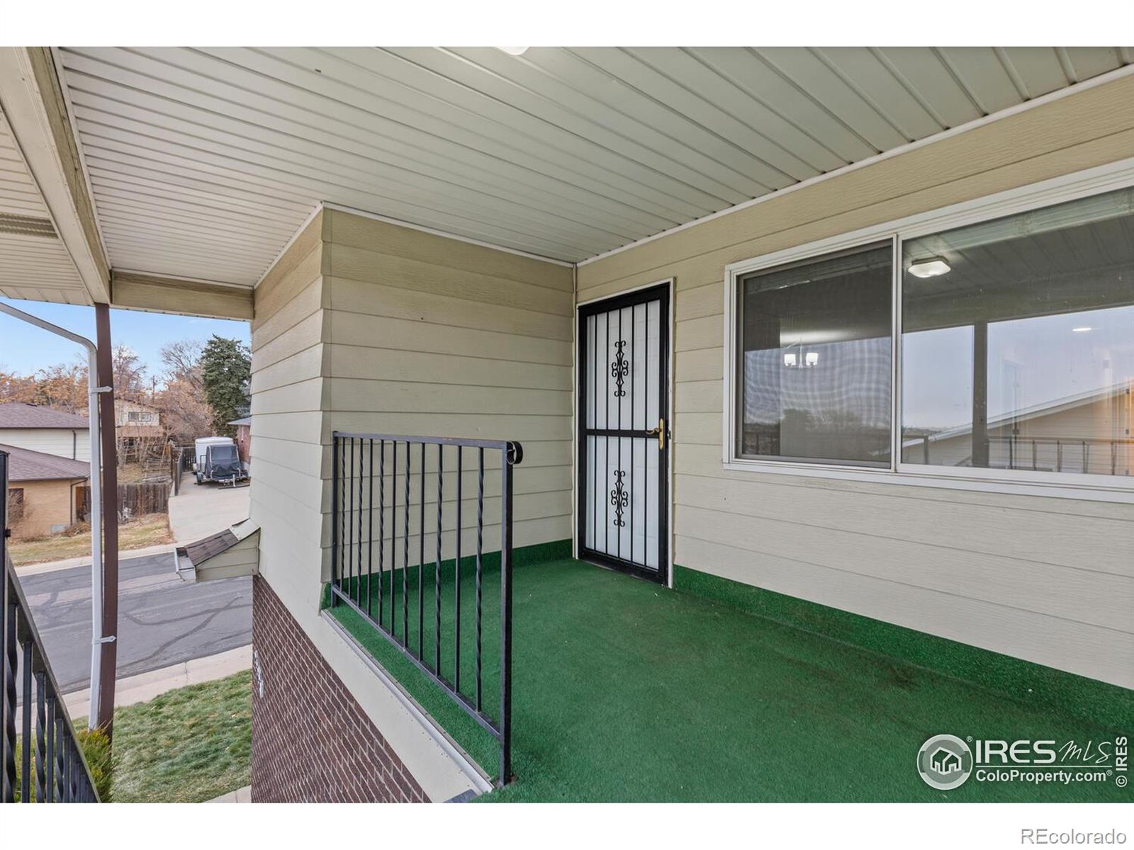 9868 Appletree Place