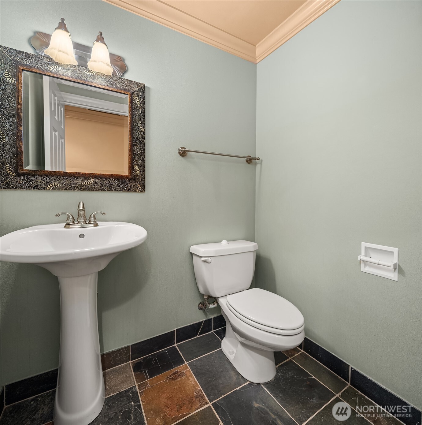 823 173rd Street S