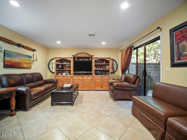102 San Nicolas Circle