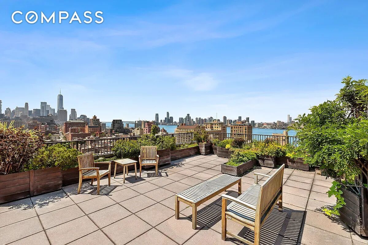 61 Jane Street 19E