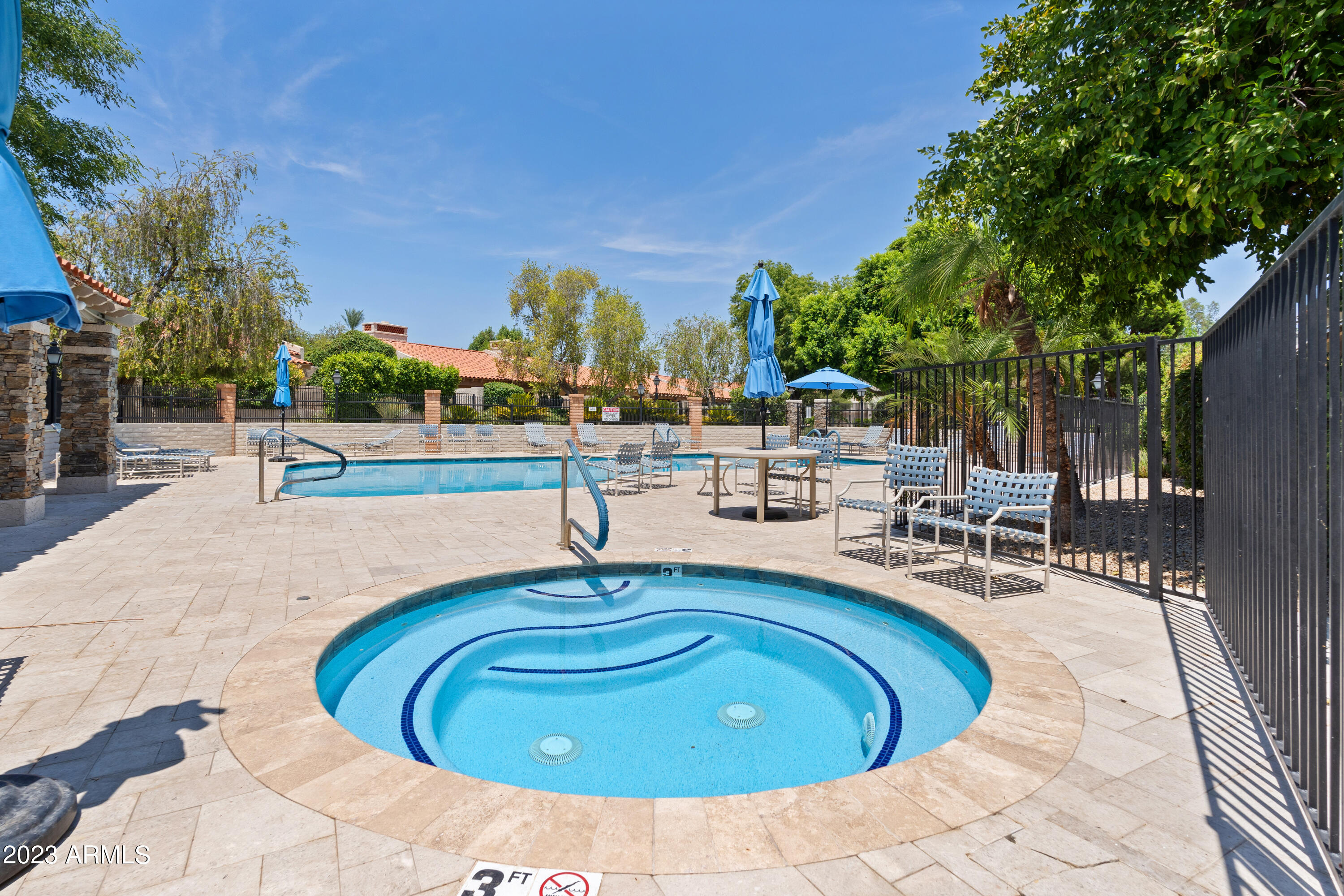 8568 N 84TH Place