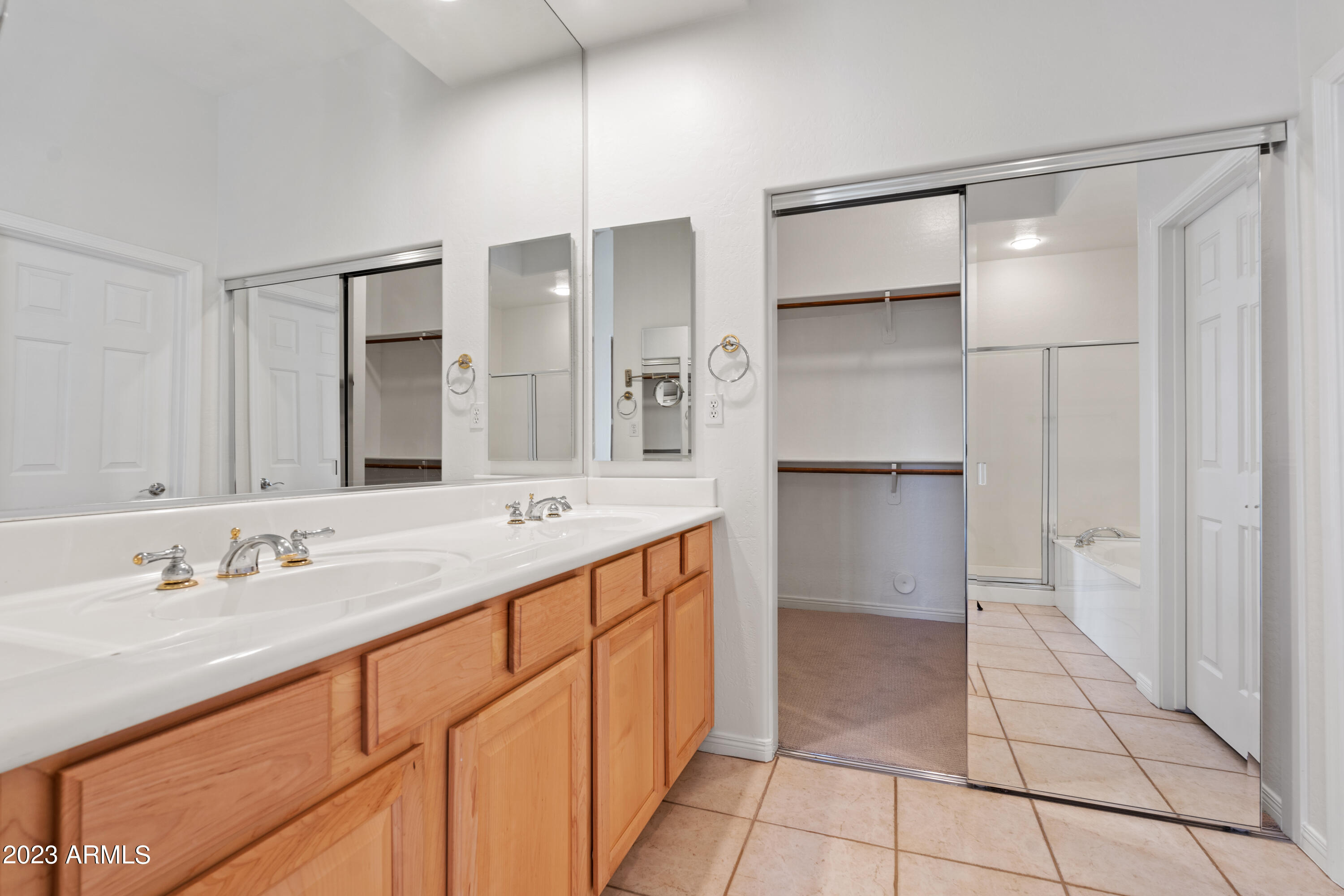 19550 N GRAYHAWK Drive # 1078