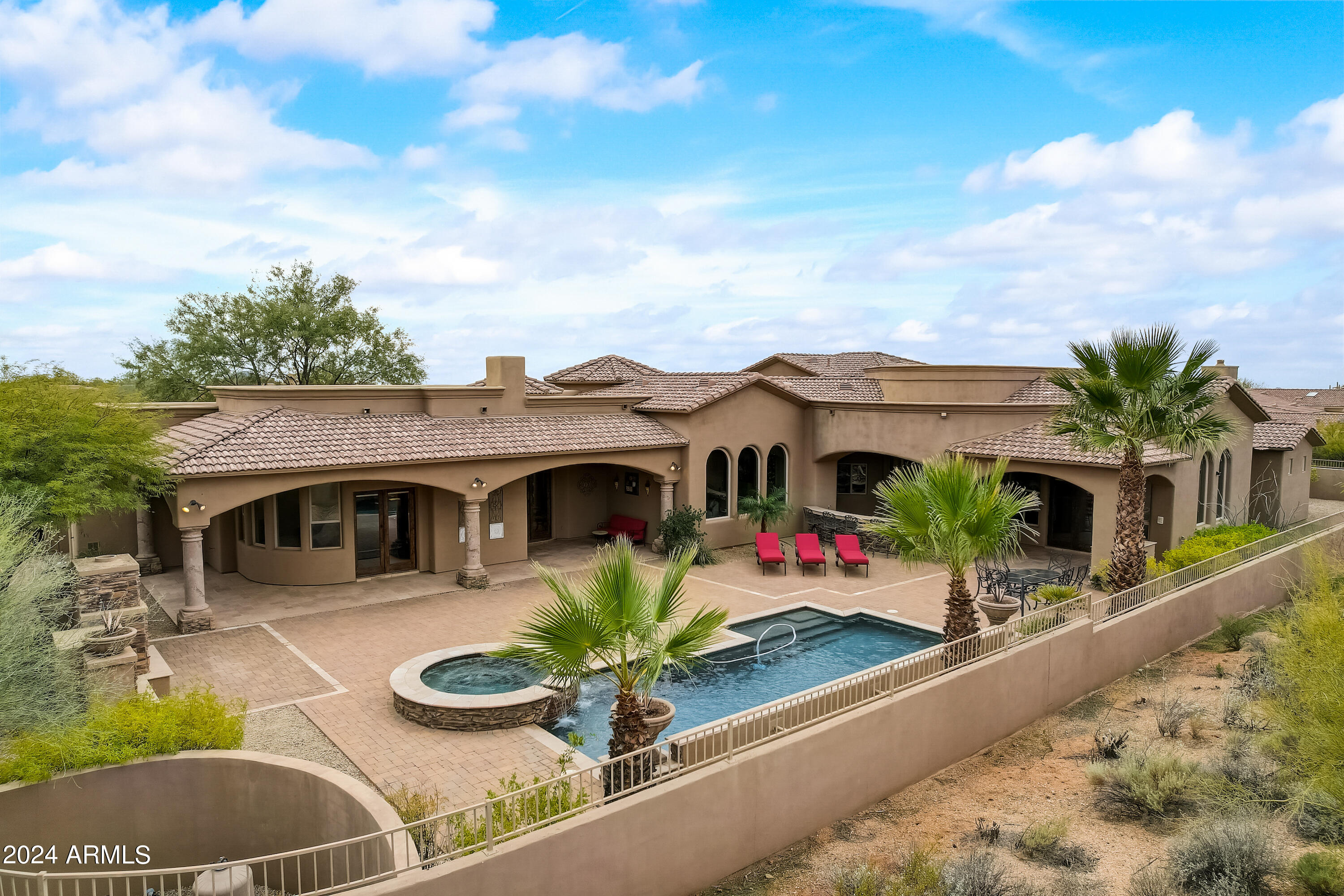 8644 E WOODLEY Way