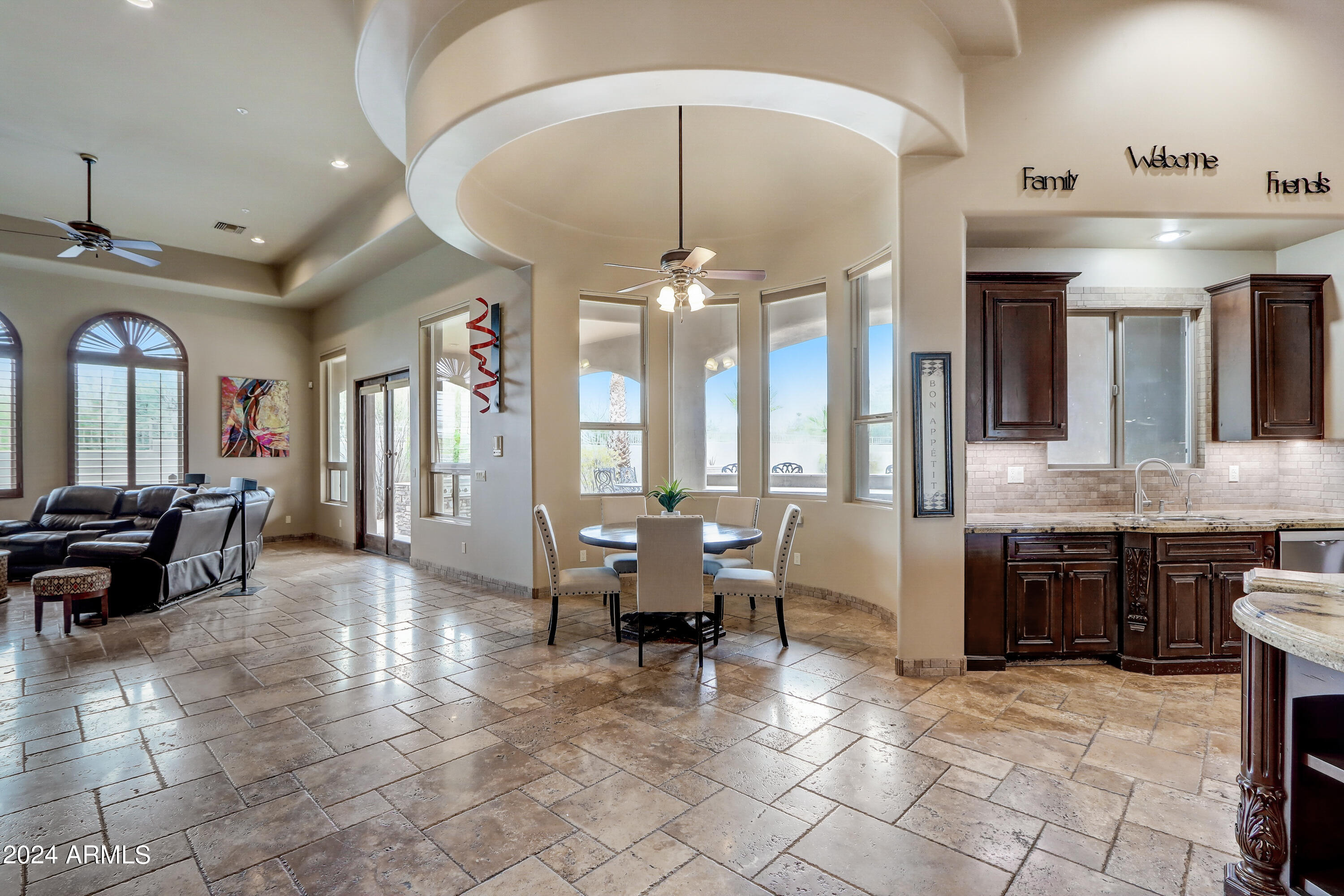 8644 E WOODLEY Way