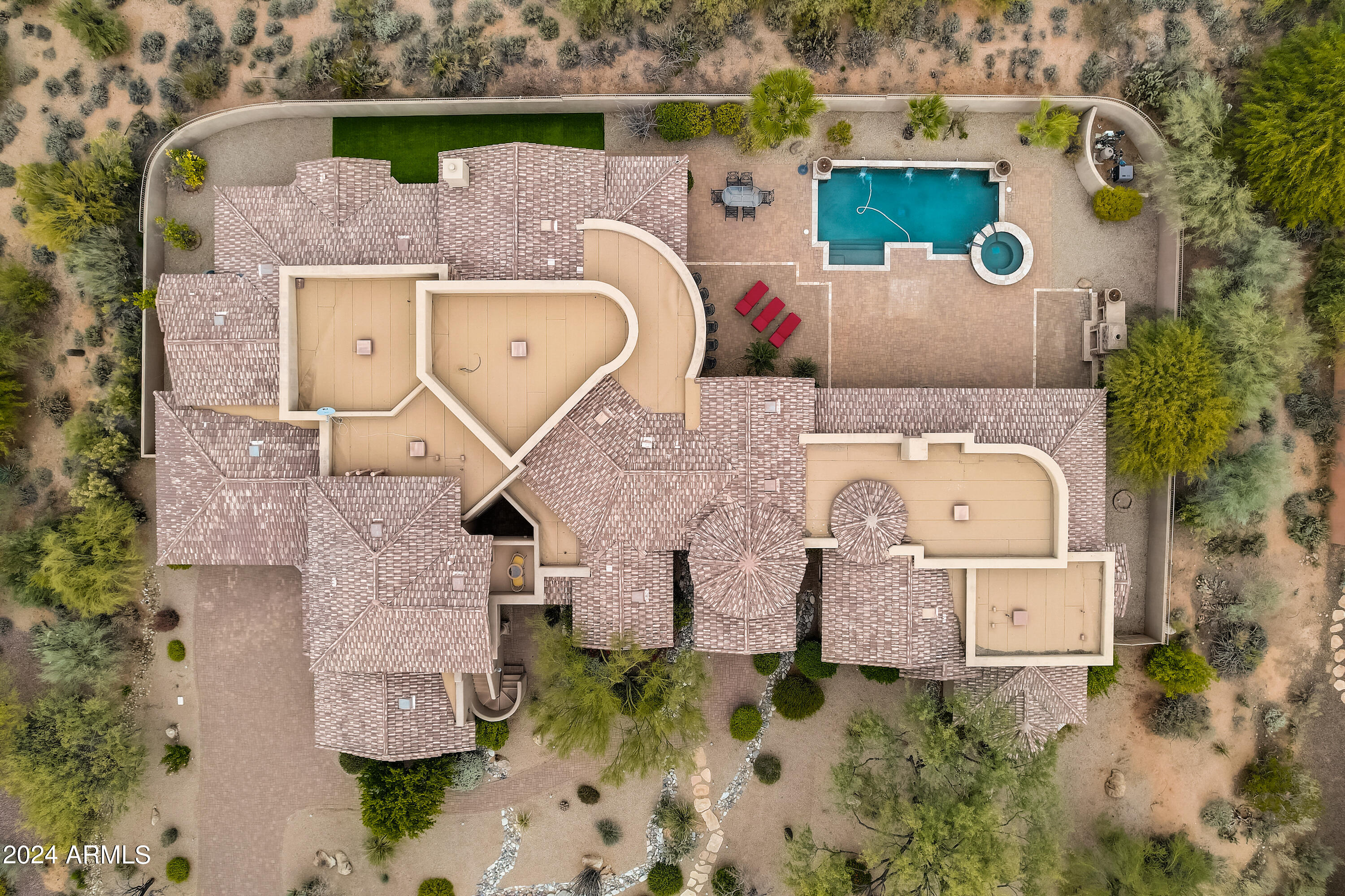 8644 E WOODLEY Way
