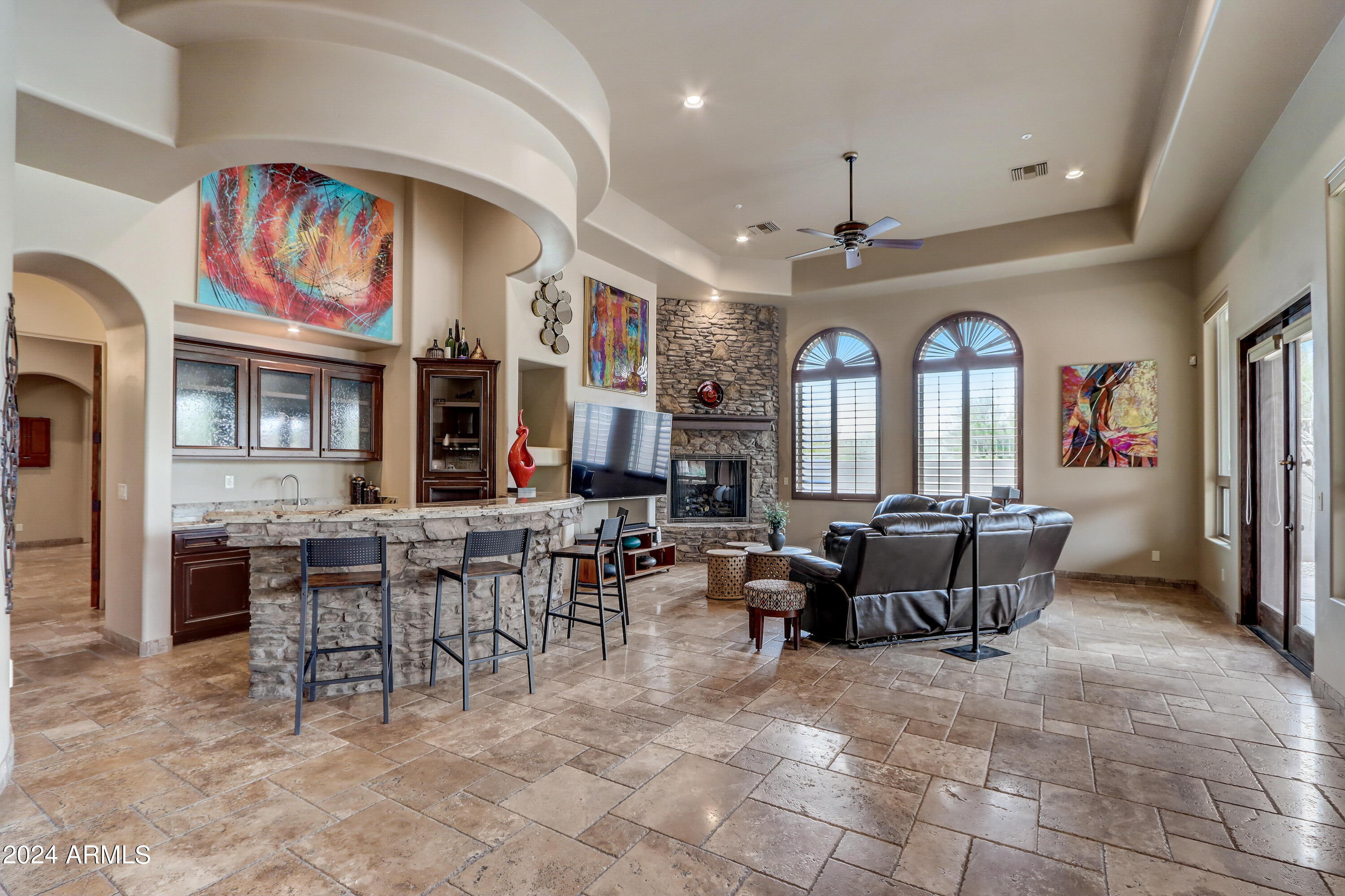 8644 E WOODLEY Way
