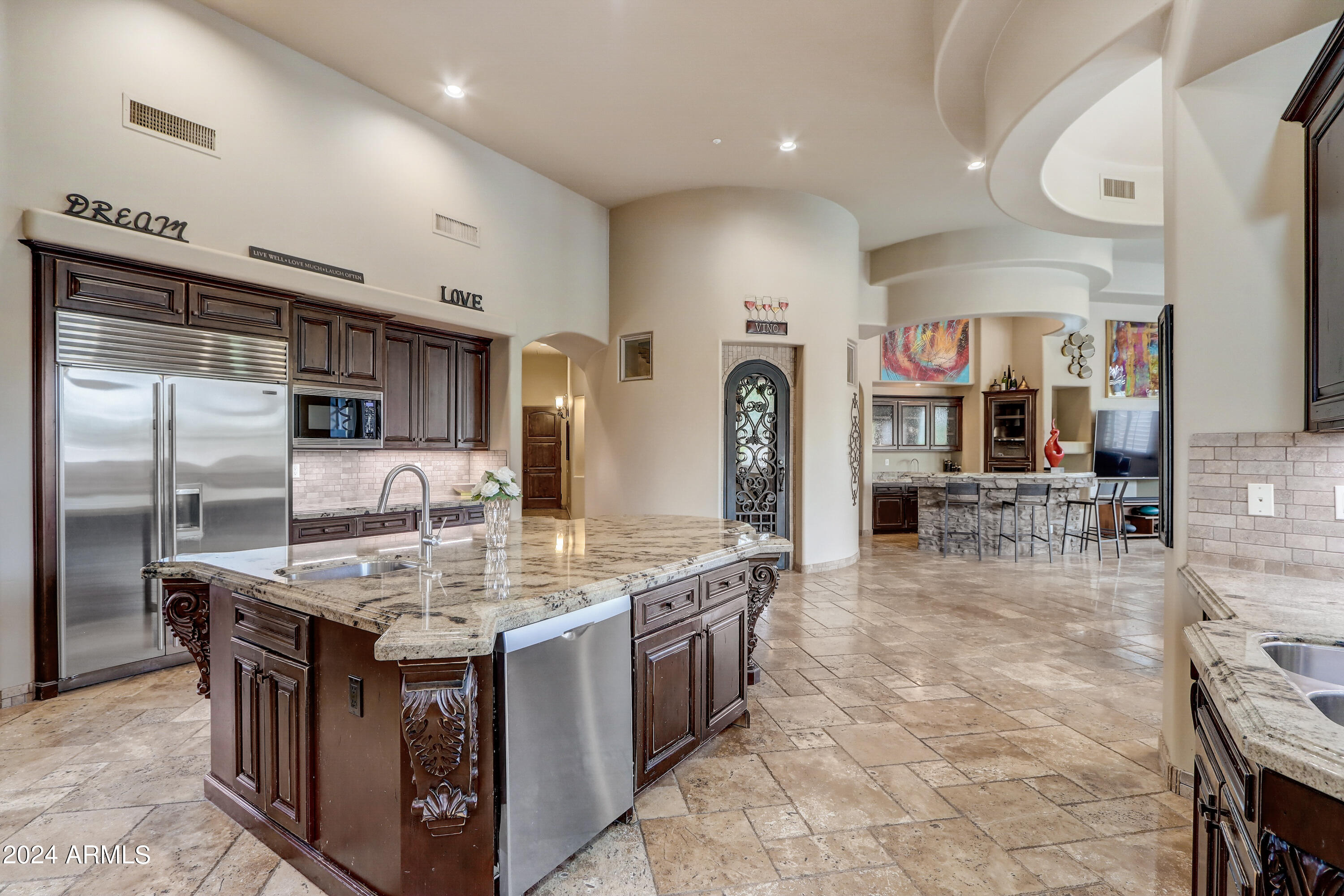8644 E WOODLEY Way