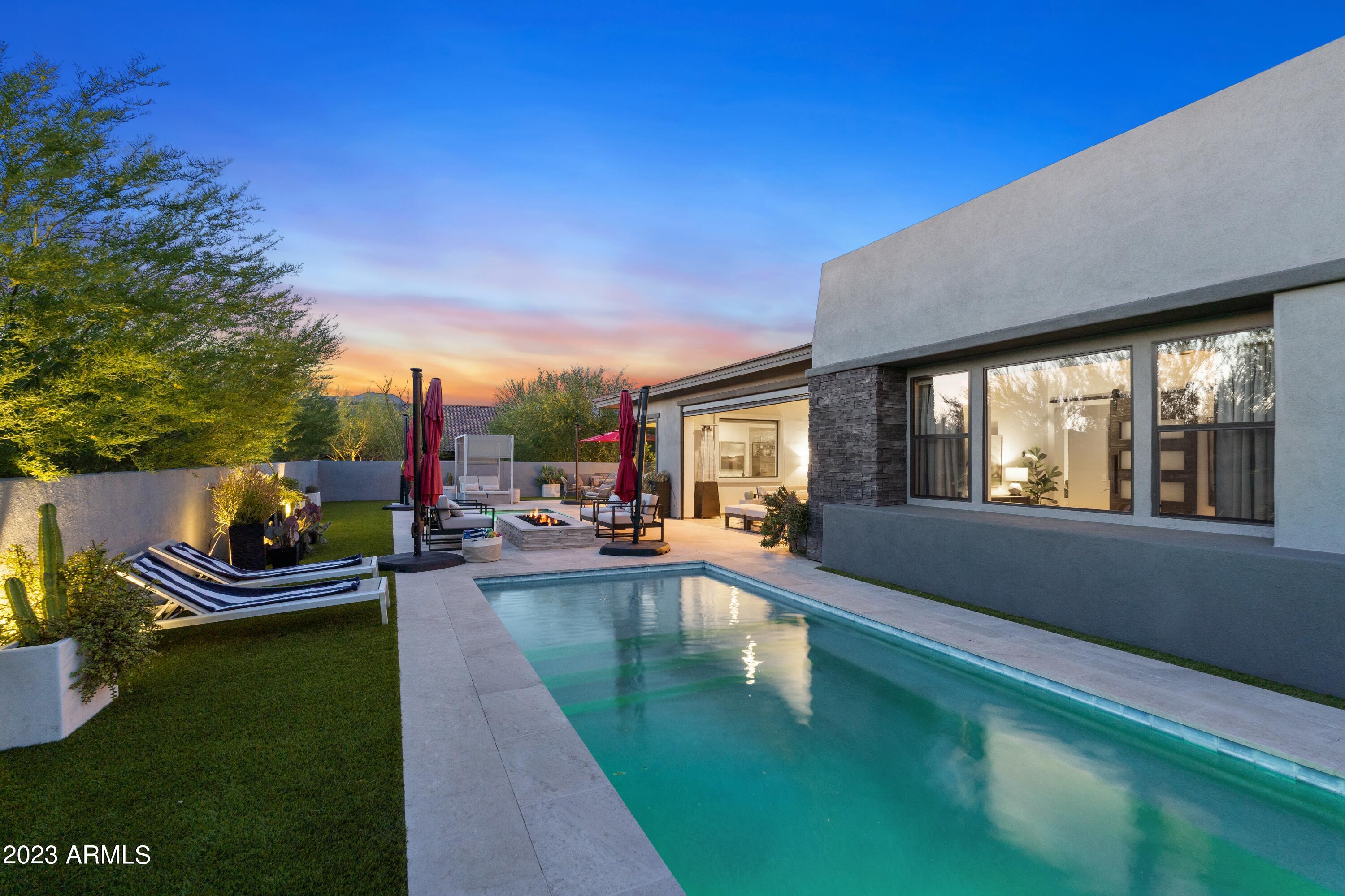 37226 NE GREYTHORN Circle