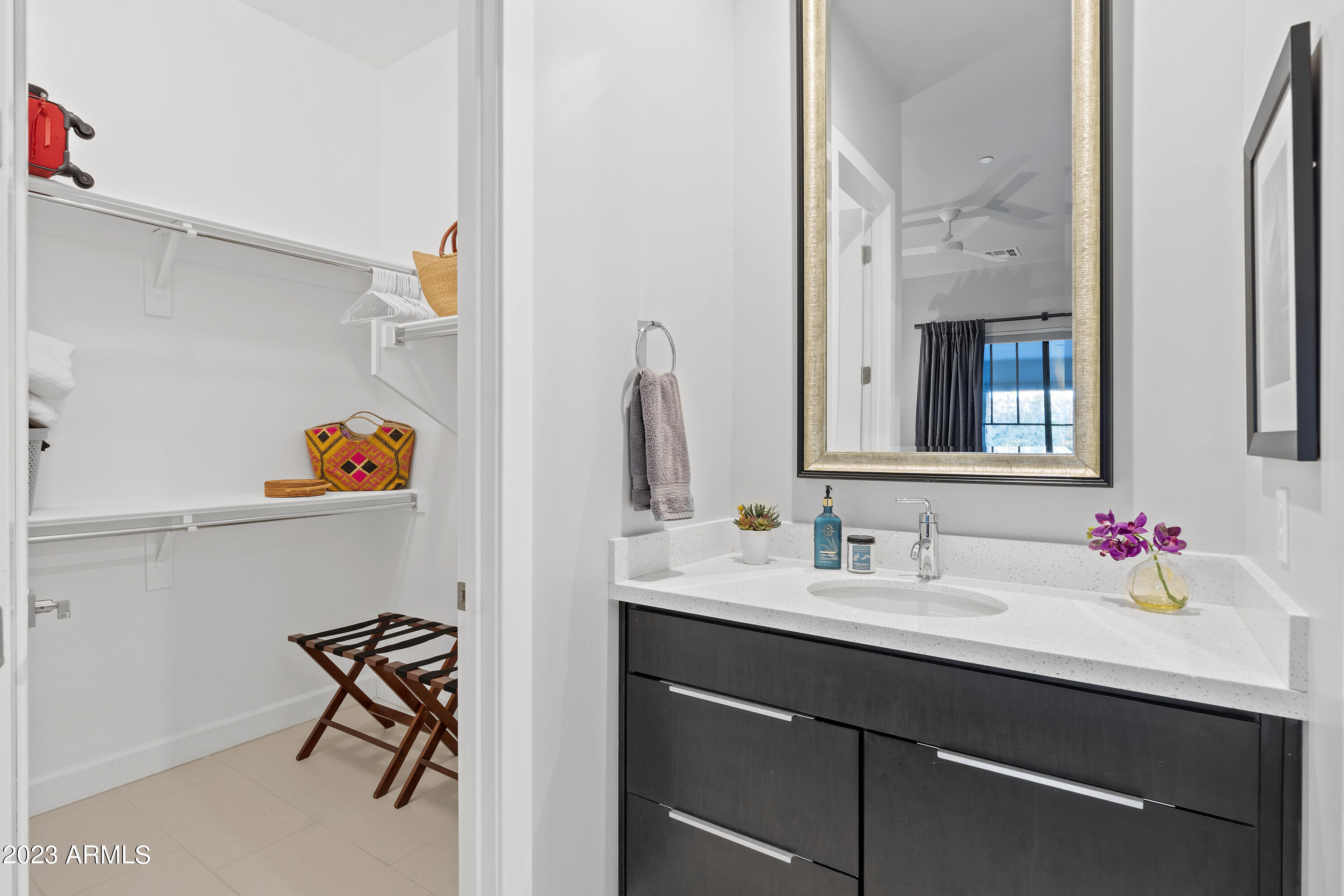 37226 NE GREYTHORN Circle