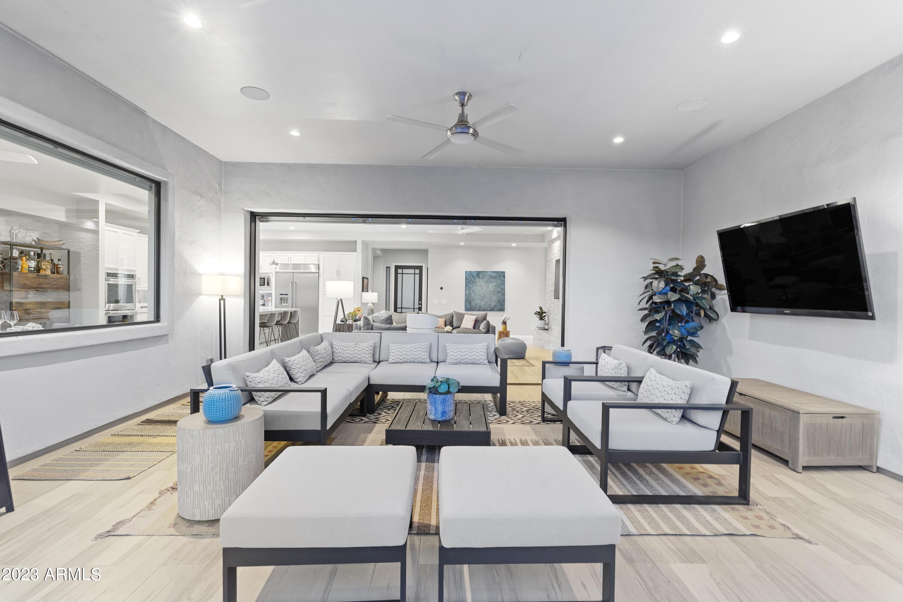 37226 NE GREYTHORN Circle