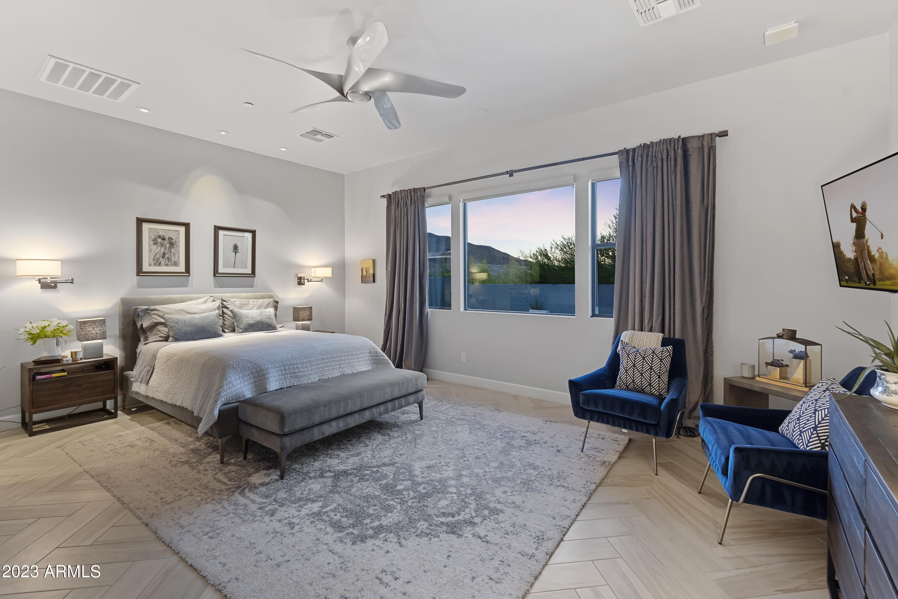 37226 NE GREYTHORN Circle