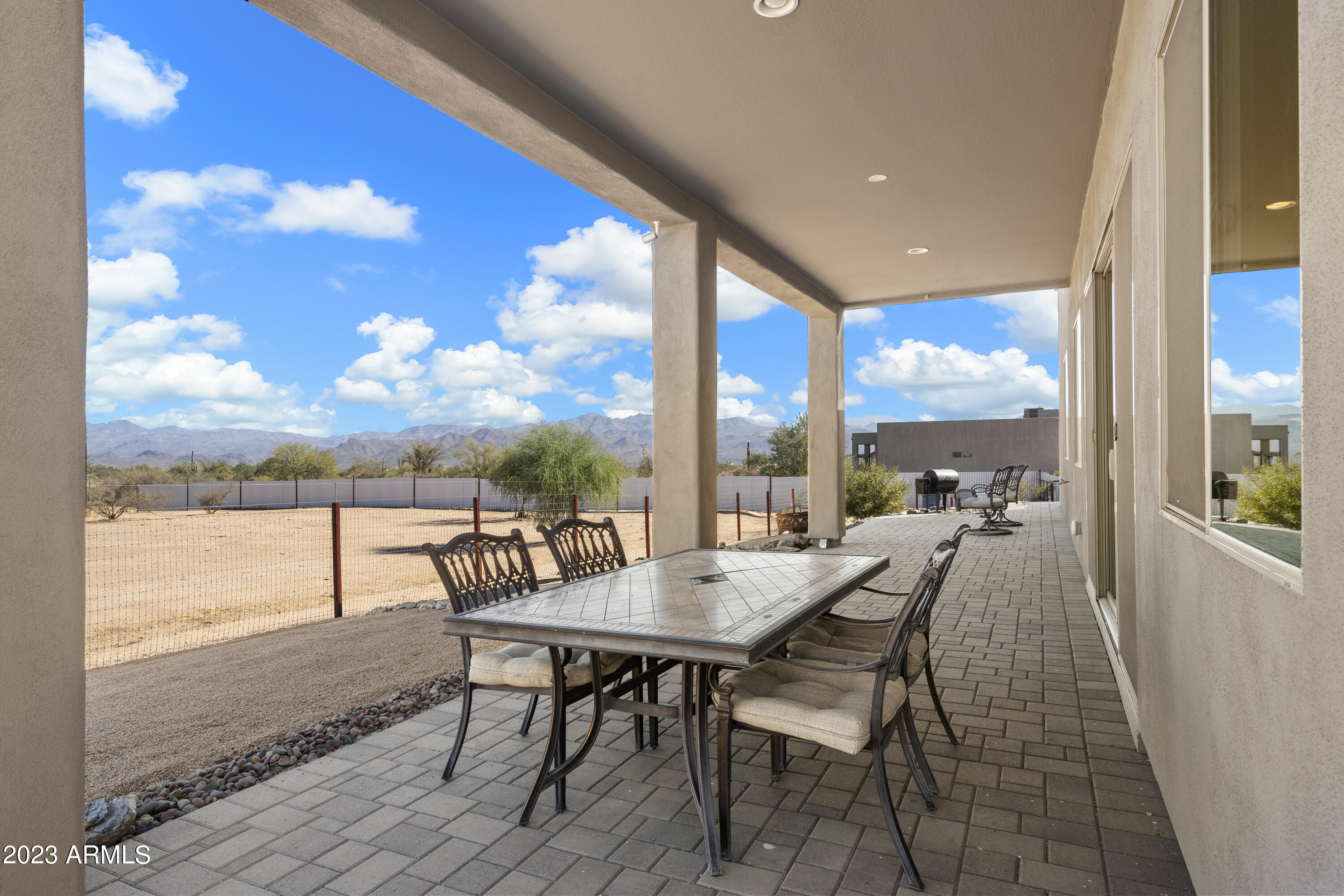 16518 E SAGUARO VISTA Drive