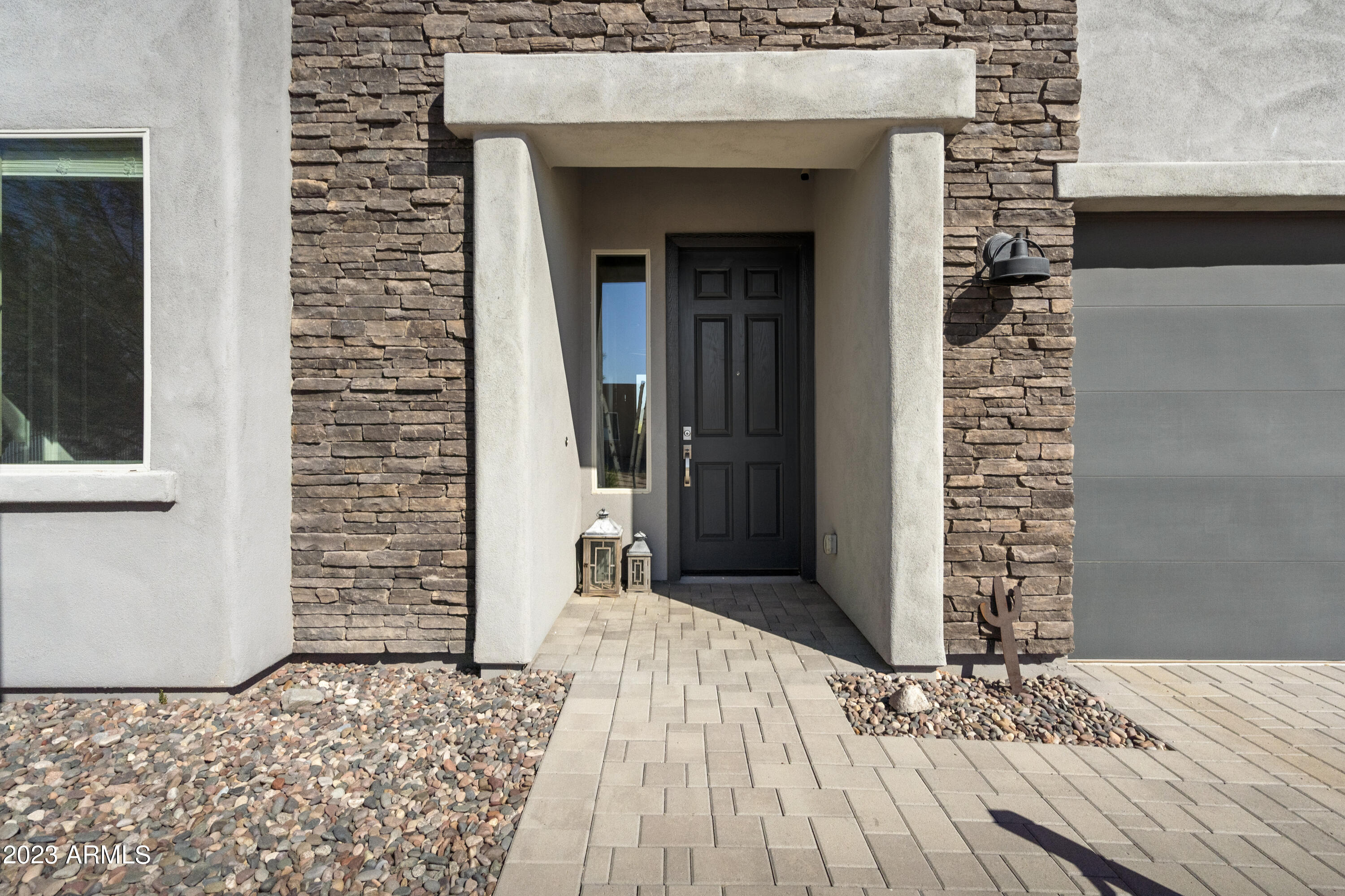 16518 E SAGUARO VISTA Drive