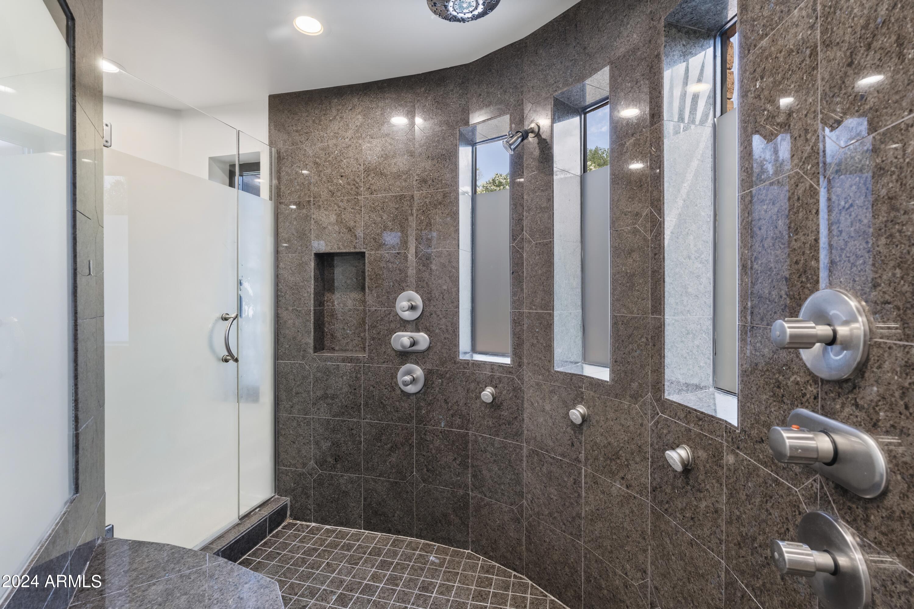 11437 N 53RD Place