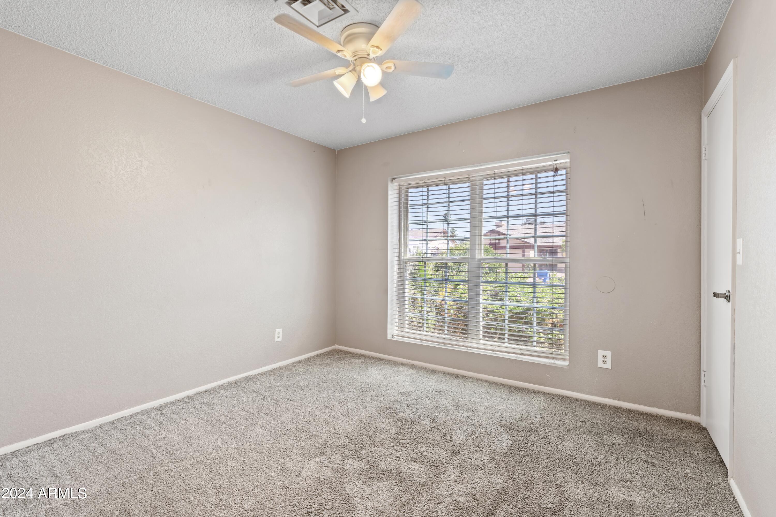 4002 E WESCOTT Drive