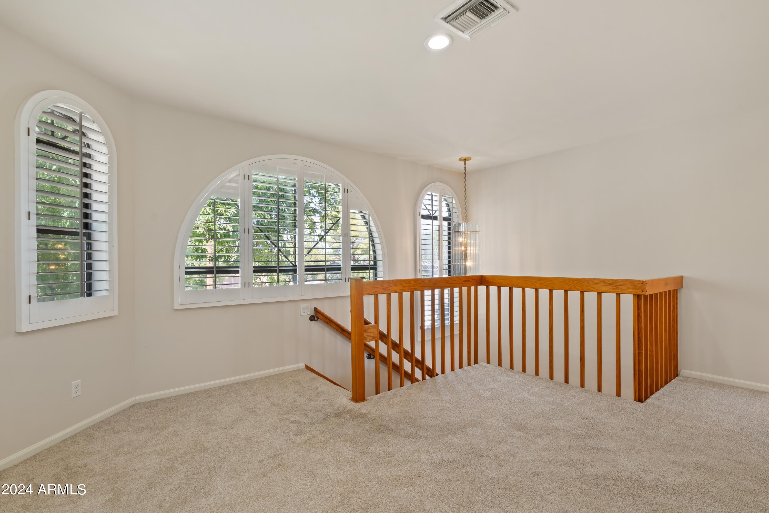 6259 E MOUNTAIN VIEW Road