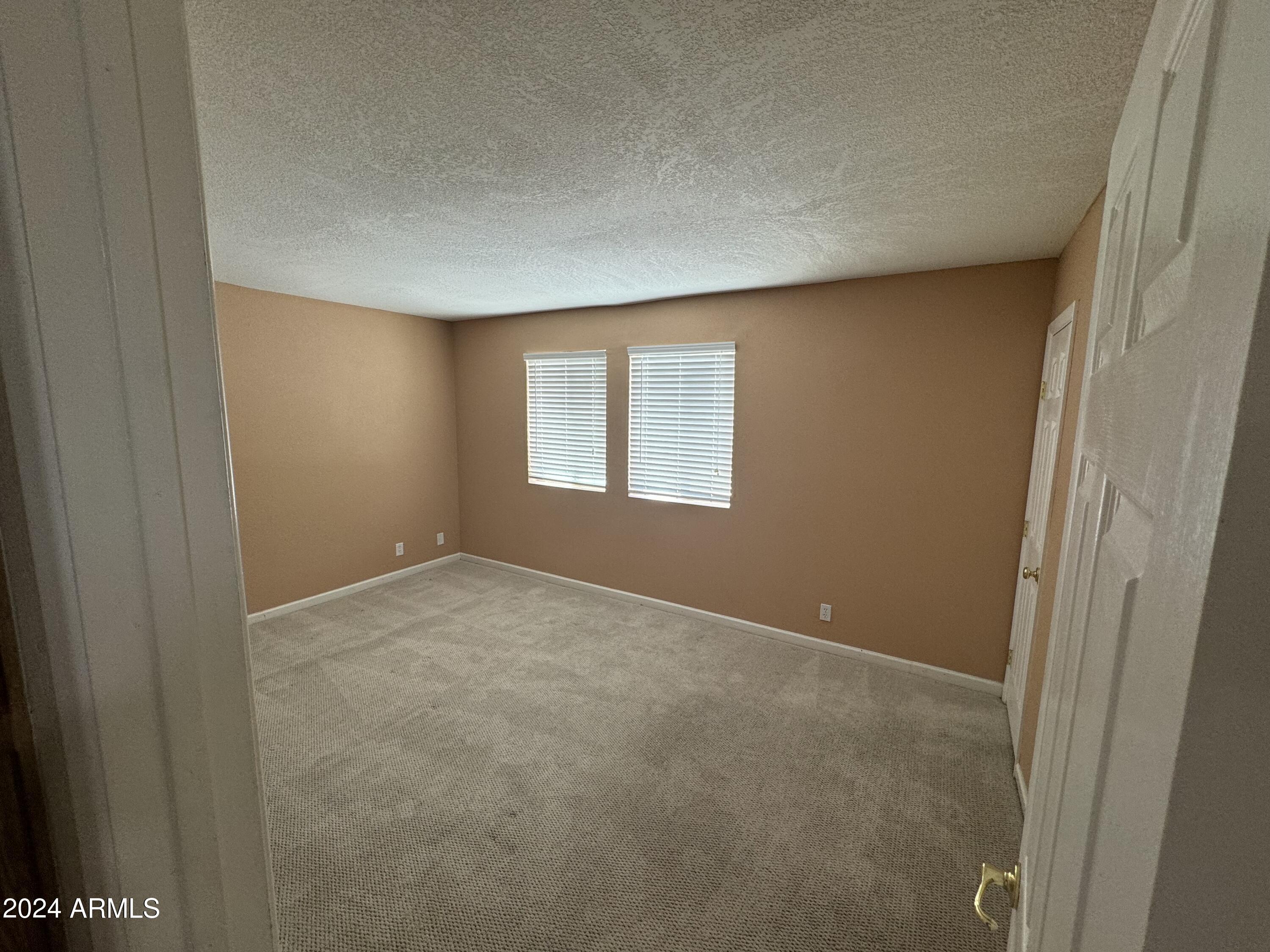 17050 E CALLE DEL ORO -- # B