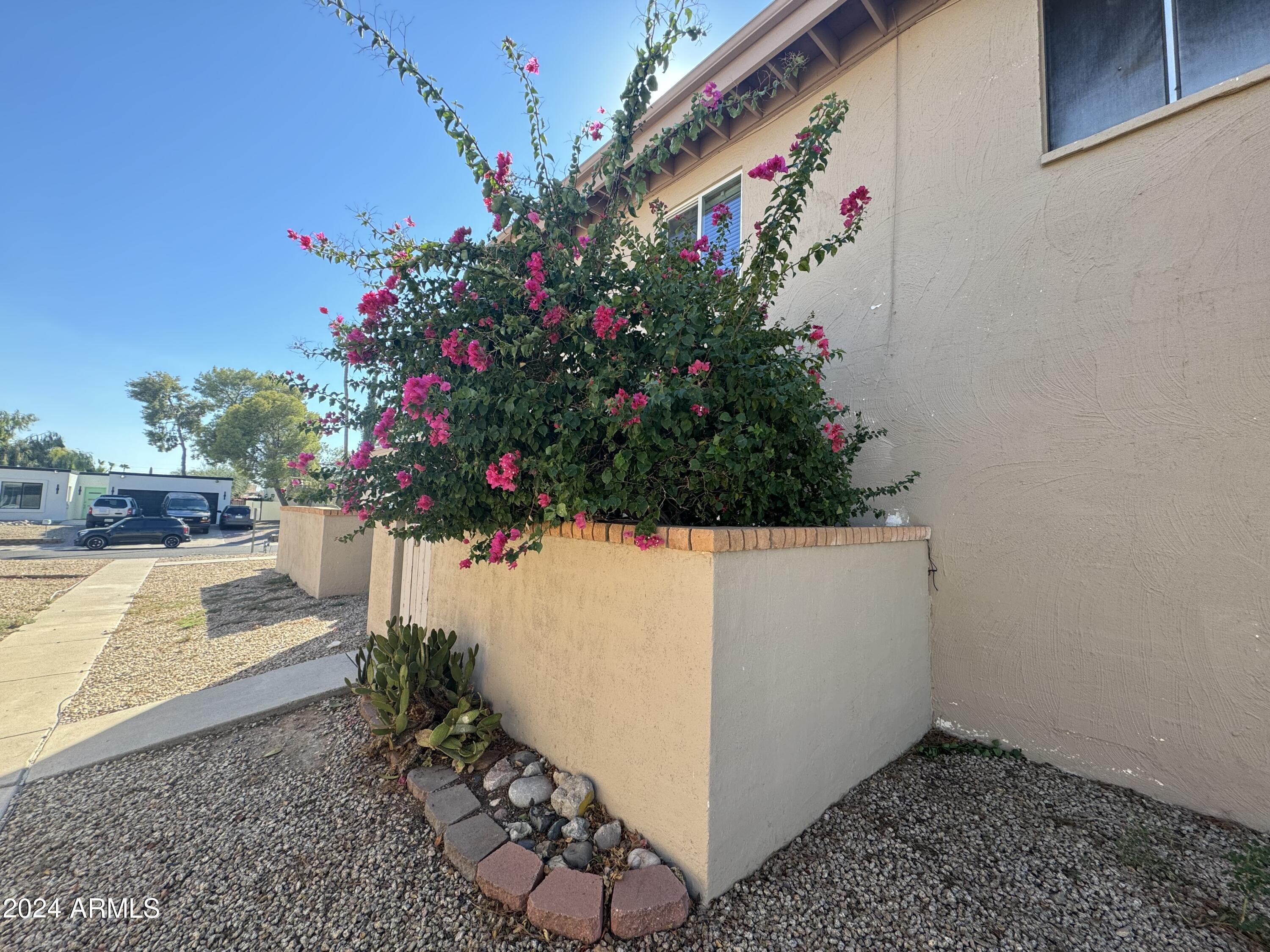17050 E CALLE DEL ORO -- # B