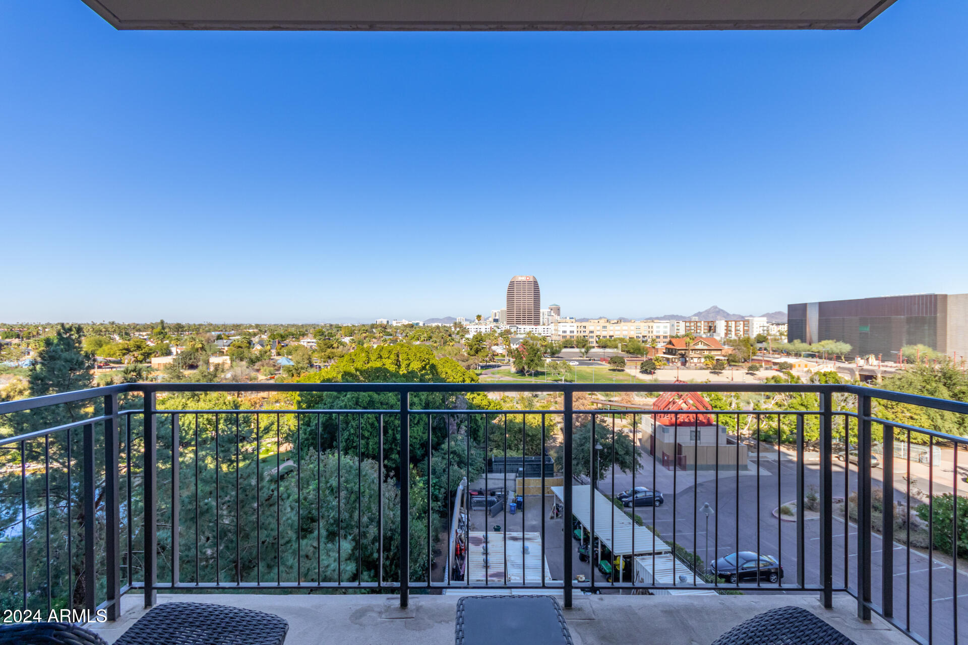 200 W PORTLAND Street, 614