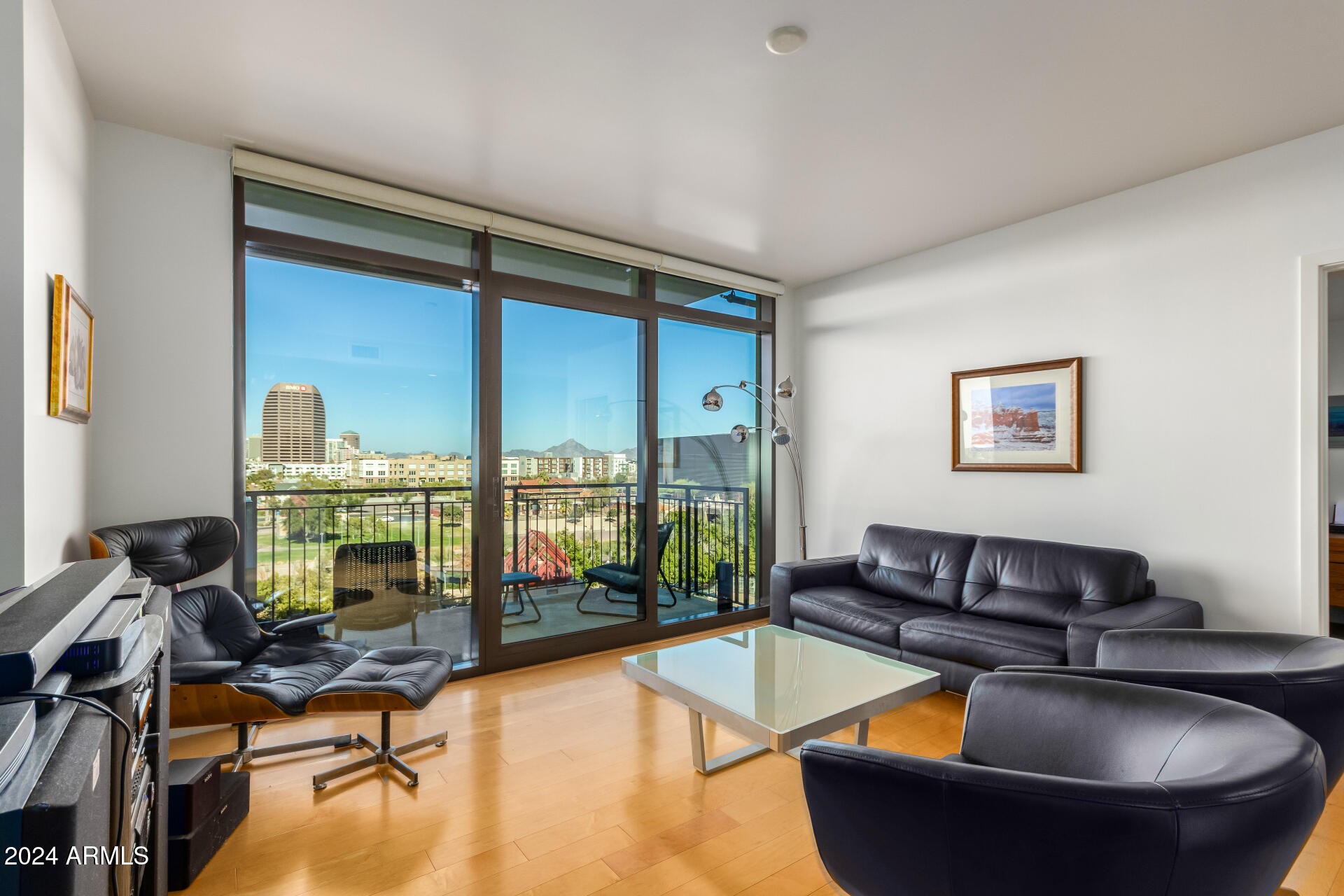 200 W PORTLAND Street, 614