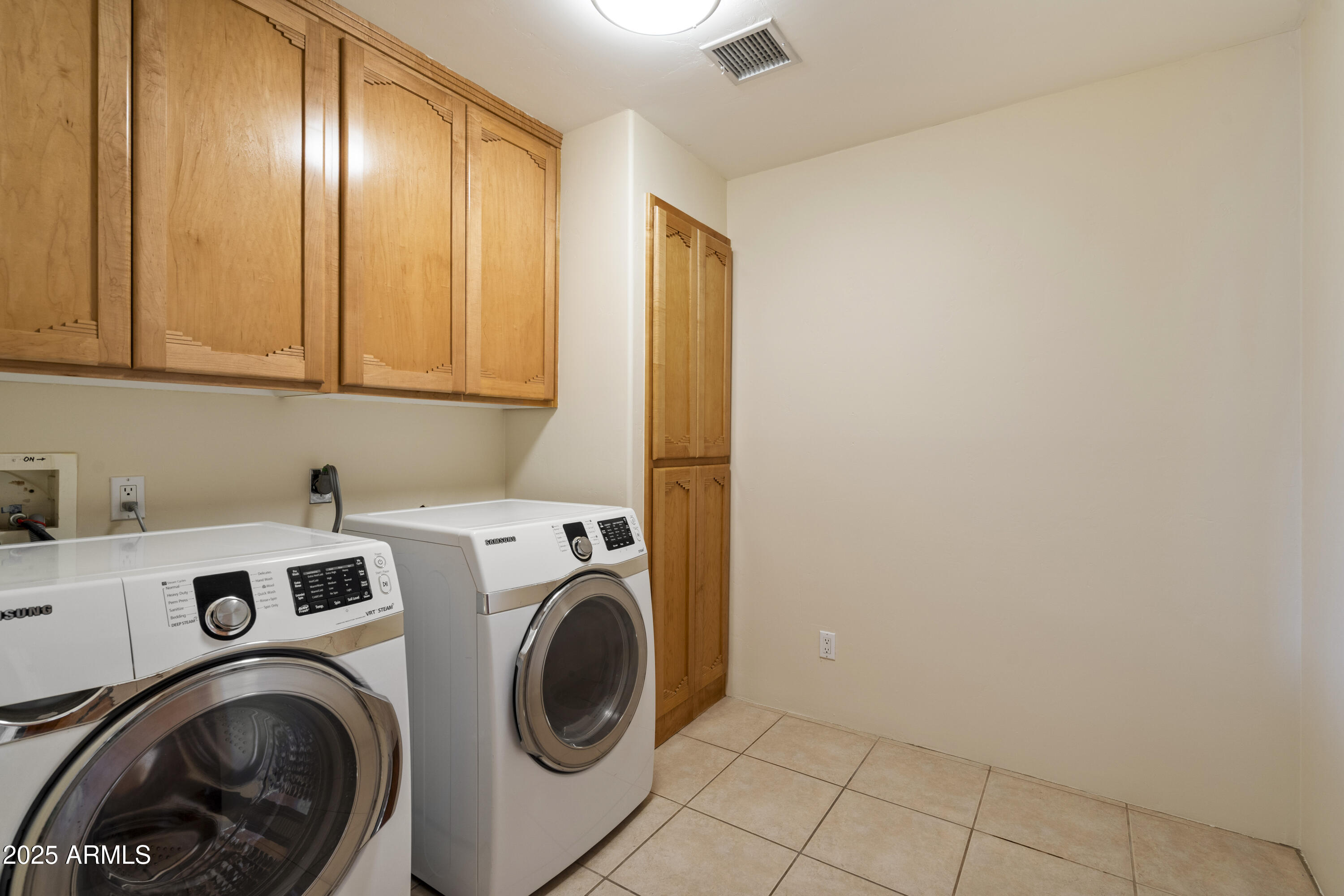 7110 W VILLA LINDO Drive