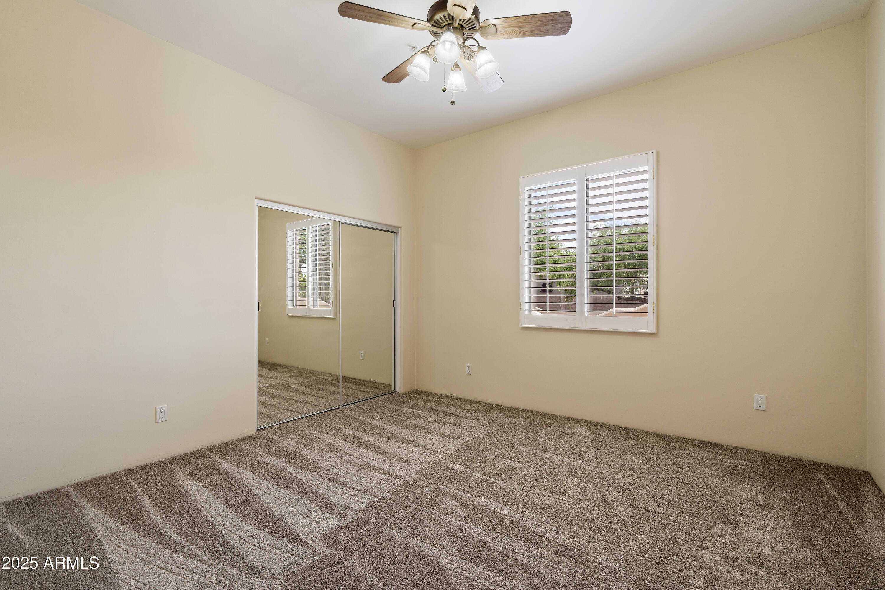 7110 W VILLA LINDO Drive