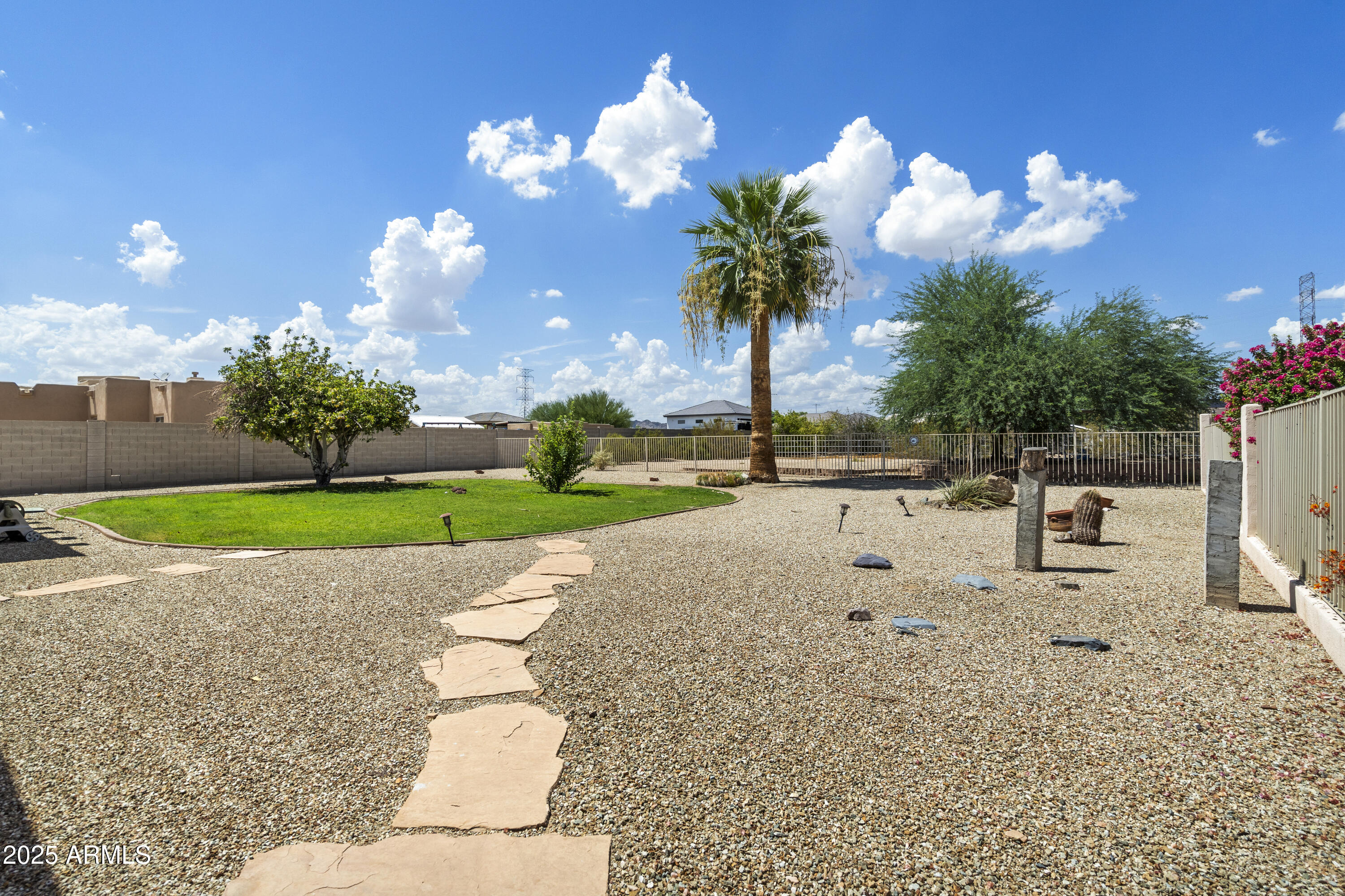 7110 W VILLA LINDO Drive
