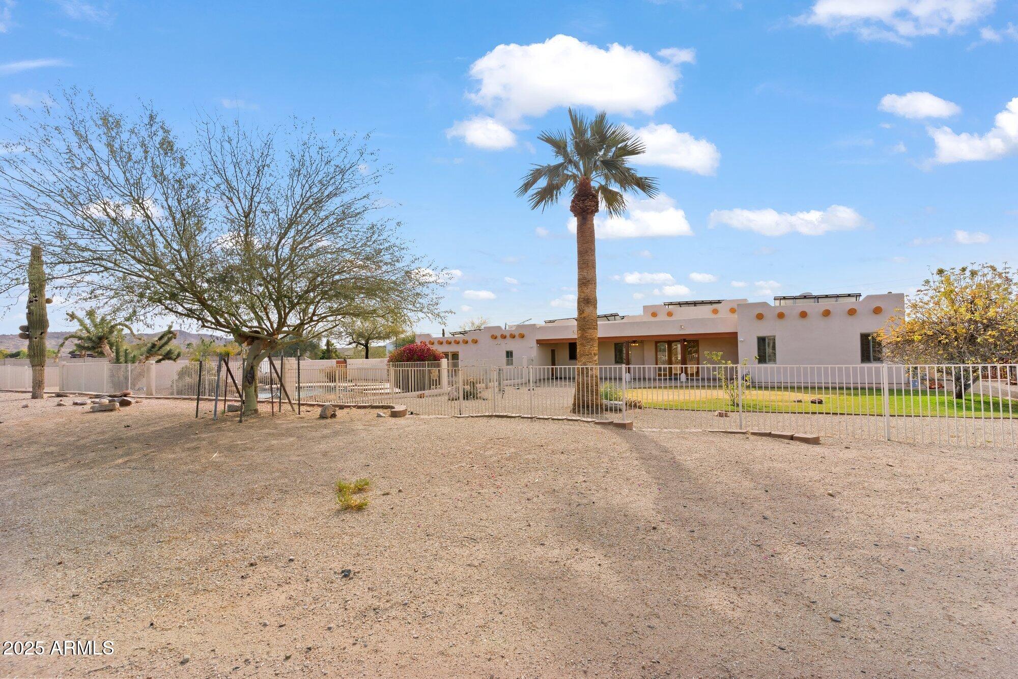7110 W VILLA LINDO Drive