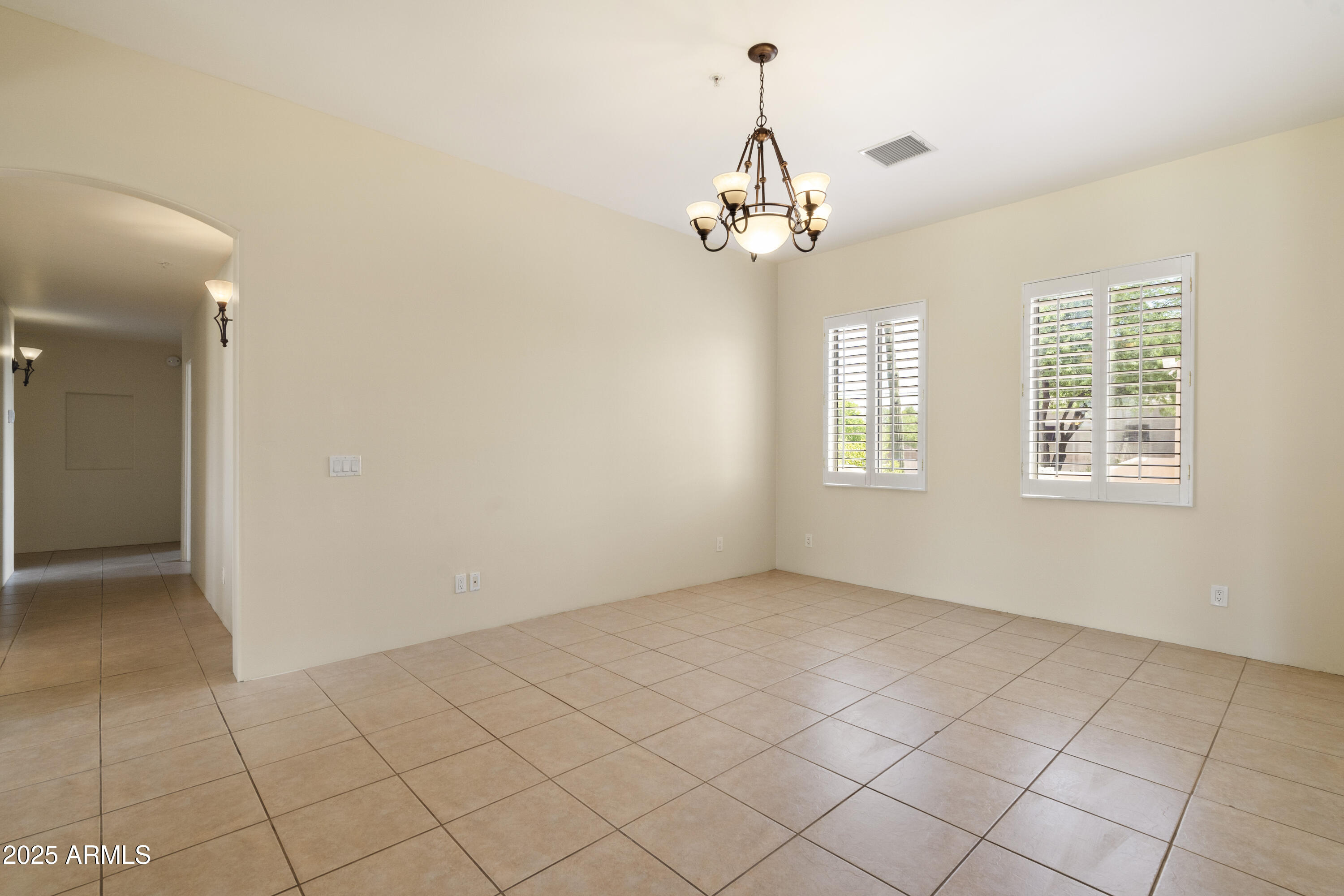 7110 W VILLA LINDO Drive