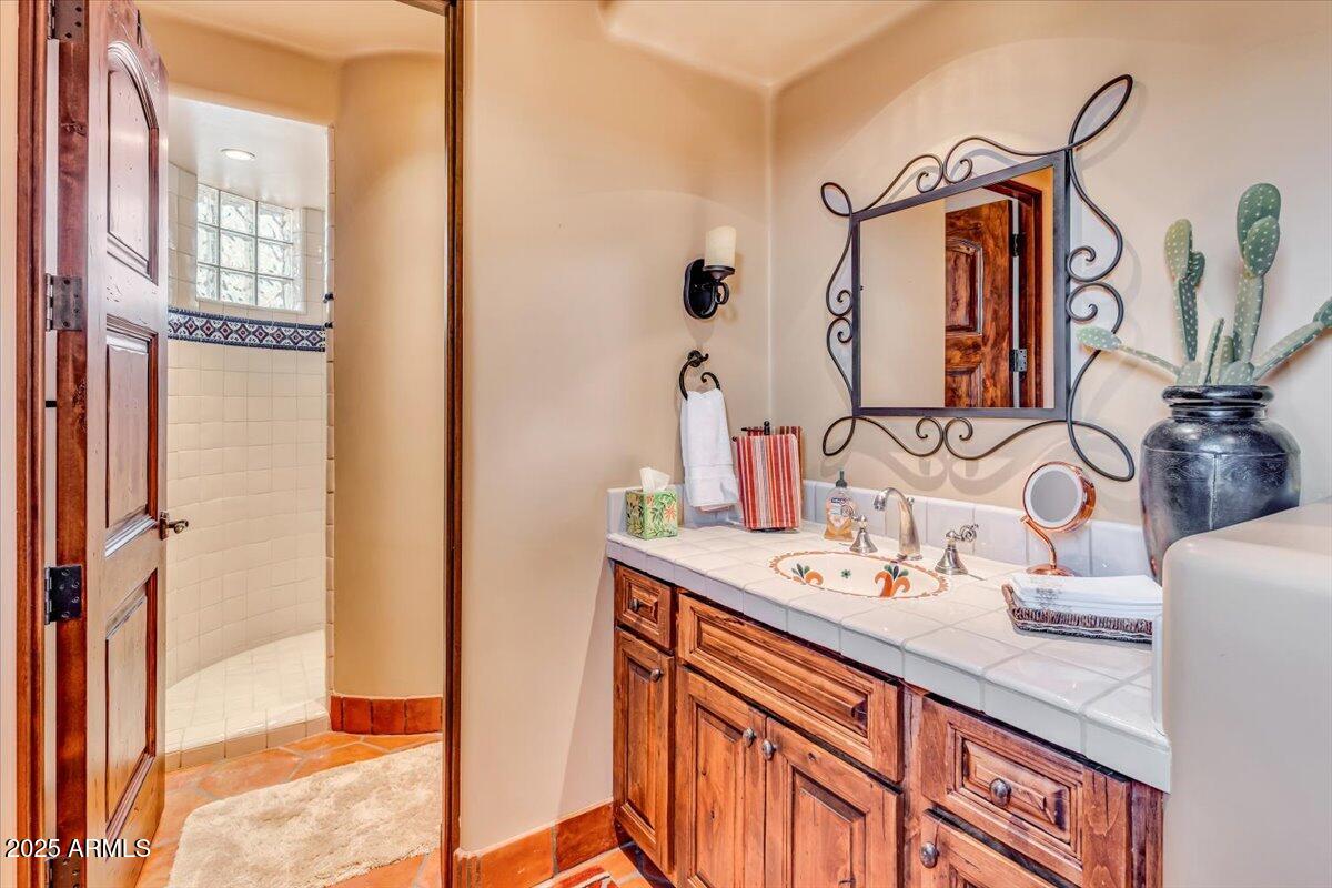 10473 E GREYTHORN Drive