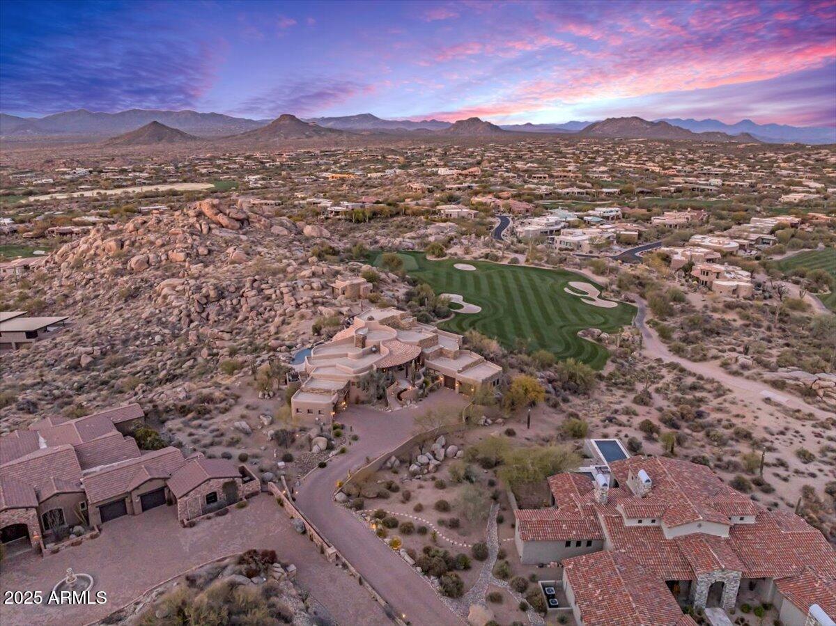 10473 E GREYTHORN Drive