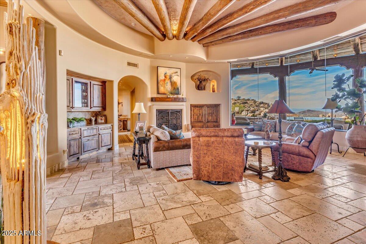 10473 E GREYTHORN Drive