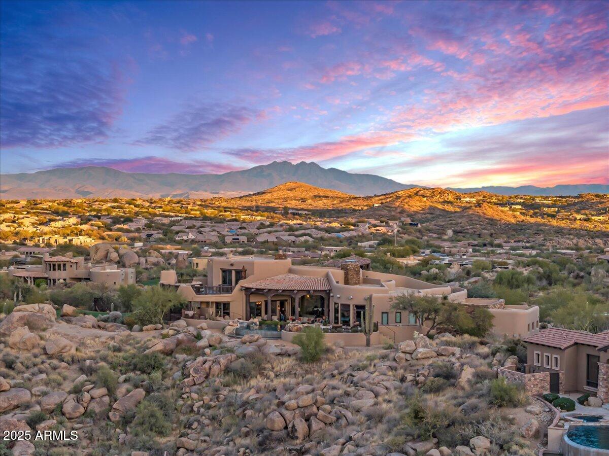 10473 E GREYTHORN Drive