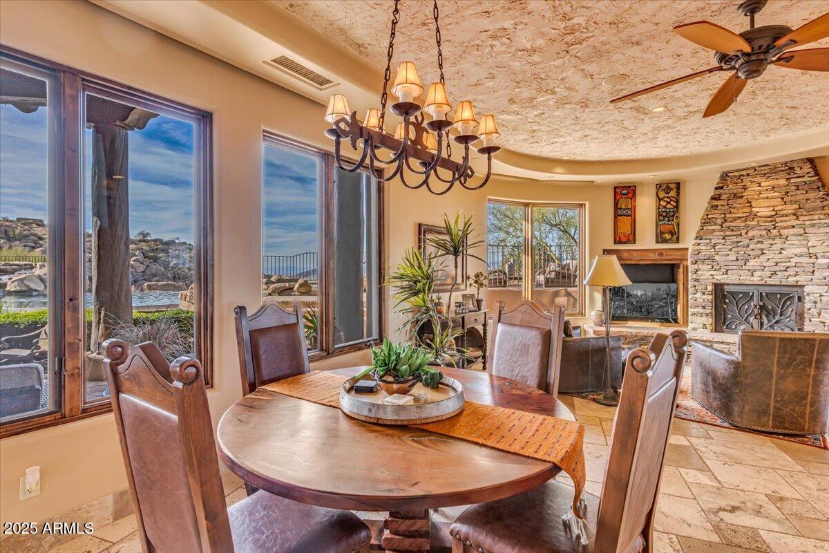 10473 E GREYTHORN Drive