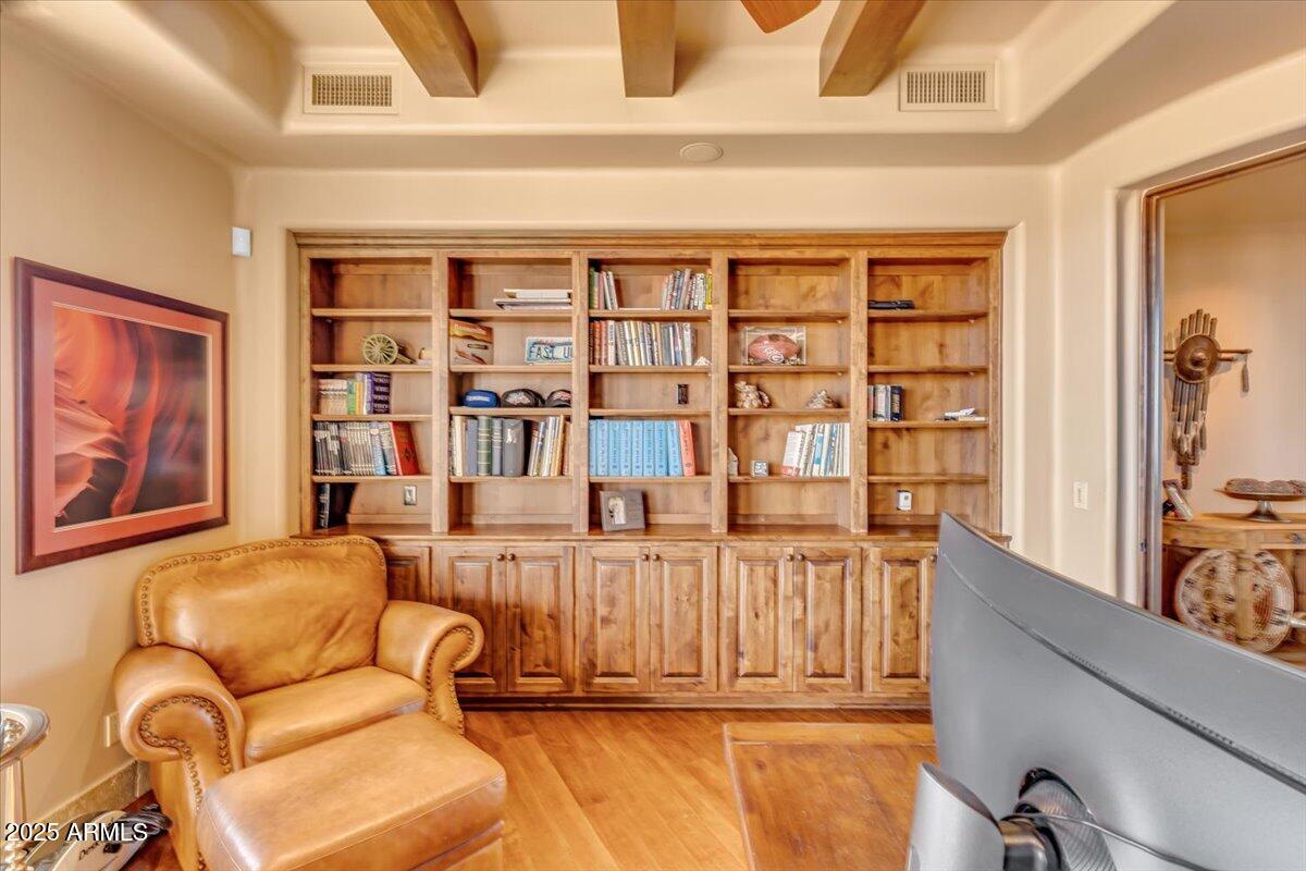 10473 E GREYTHORN Drive