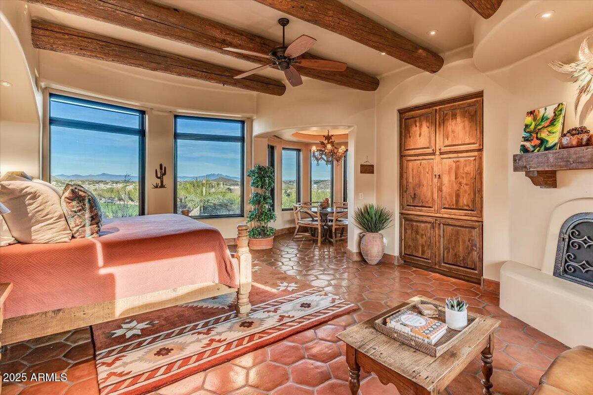 10473 E GREYTHORN Drive