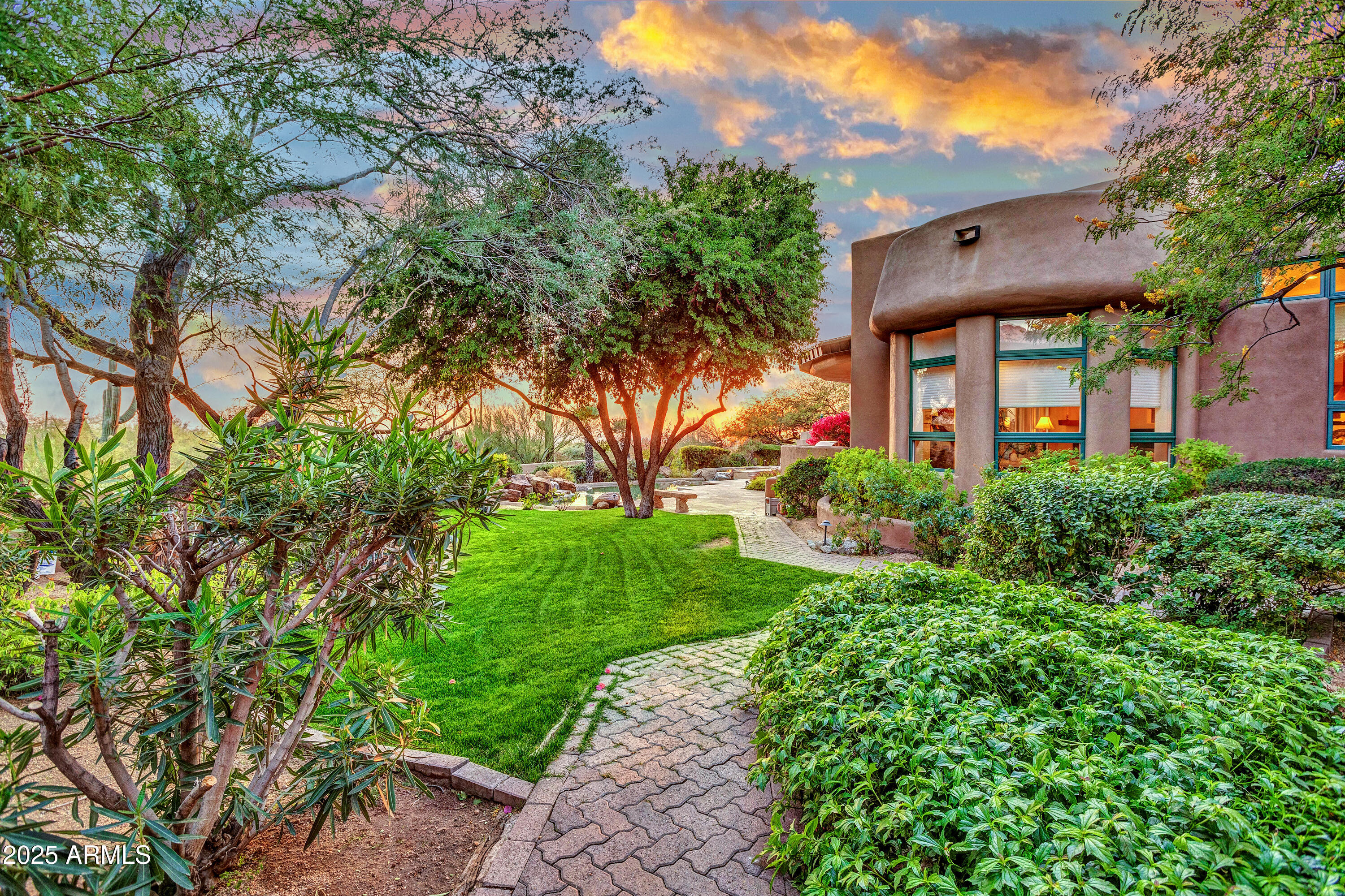 10040 E HAPPY VALLEY Road 595