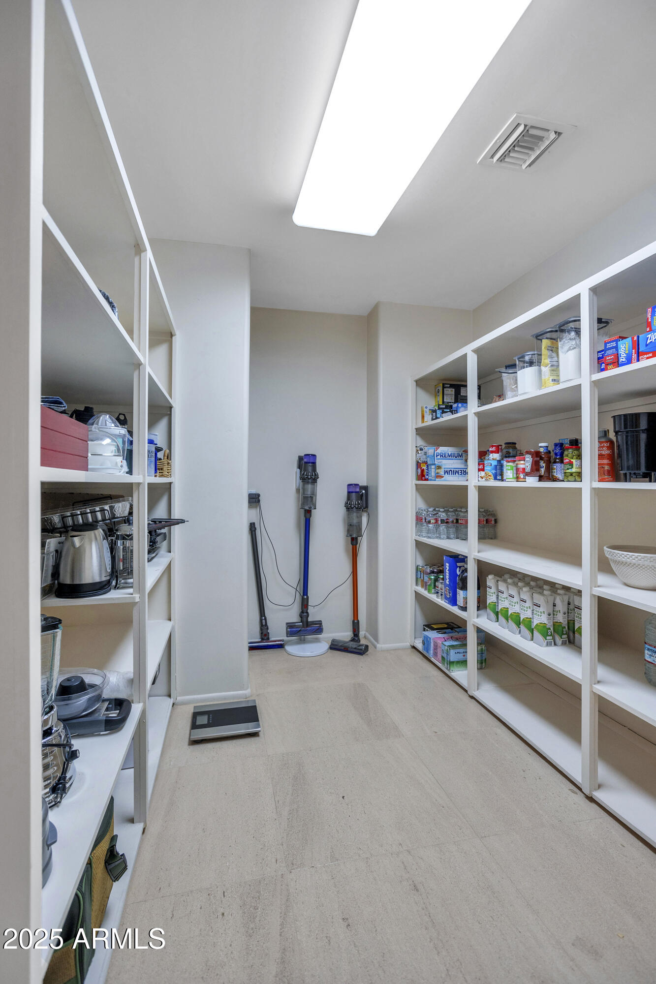 10040 E HAPPY VALLEY Road 595